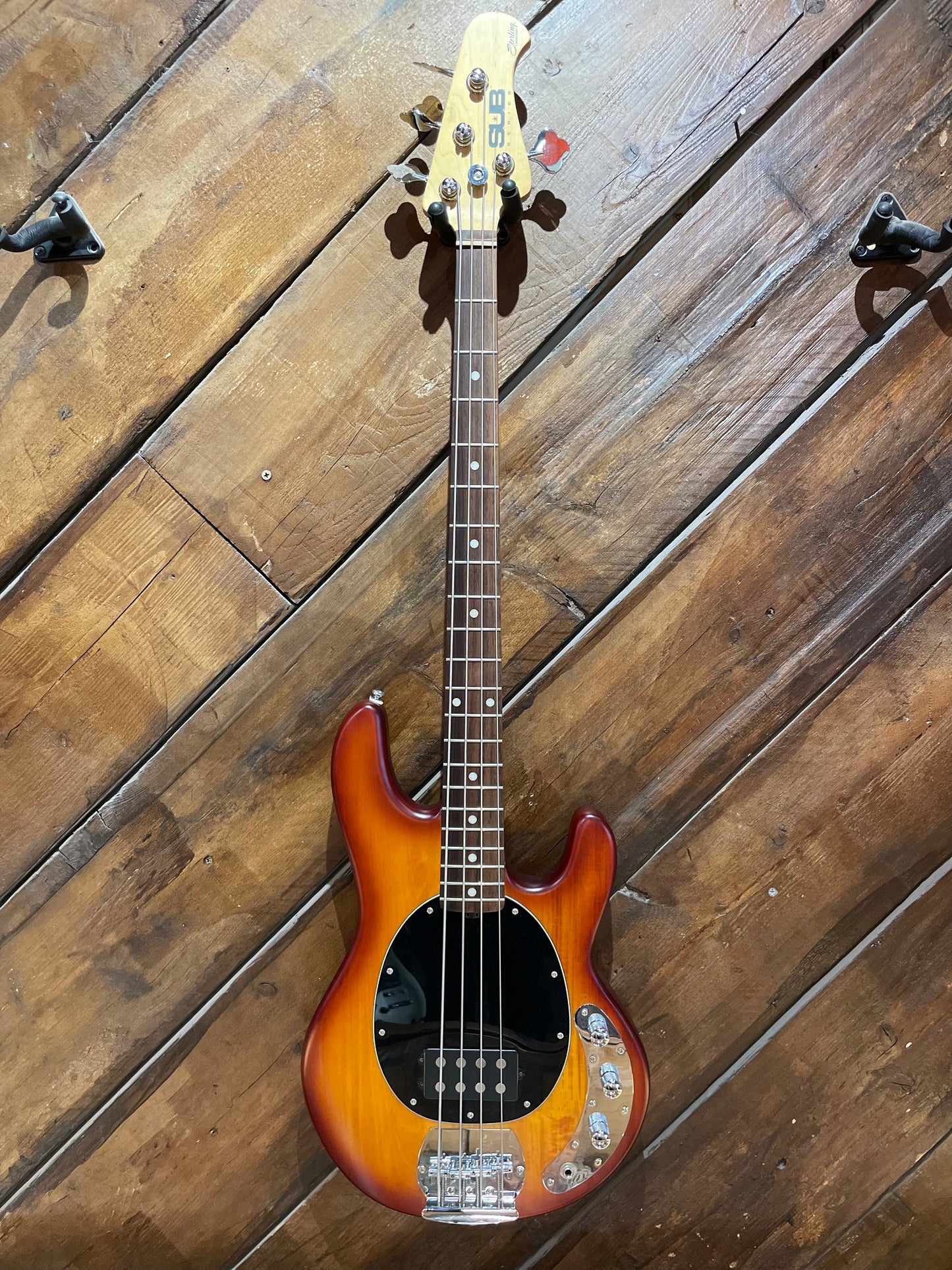 S/H Sterling By Music Man SUB Ray 4 Electric Bass, Honey Burst Satin