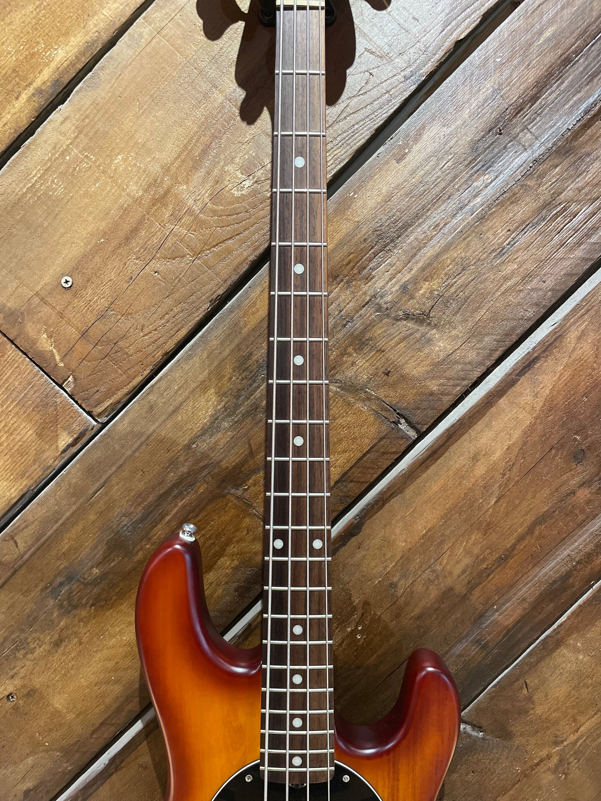 S/H Sterling By Music Man SUB Ray 4 Electric Bass, Honey Burst Satin