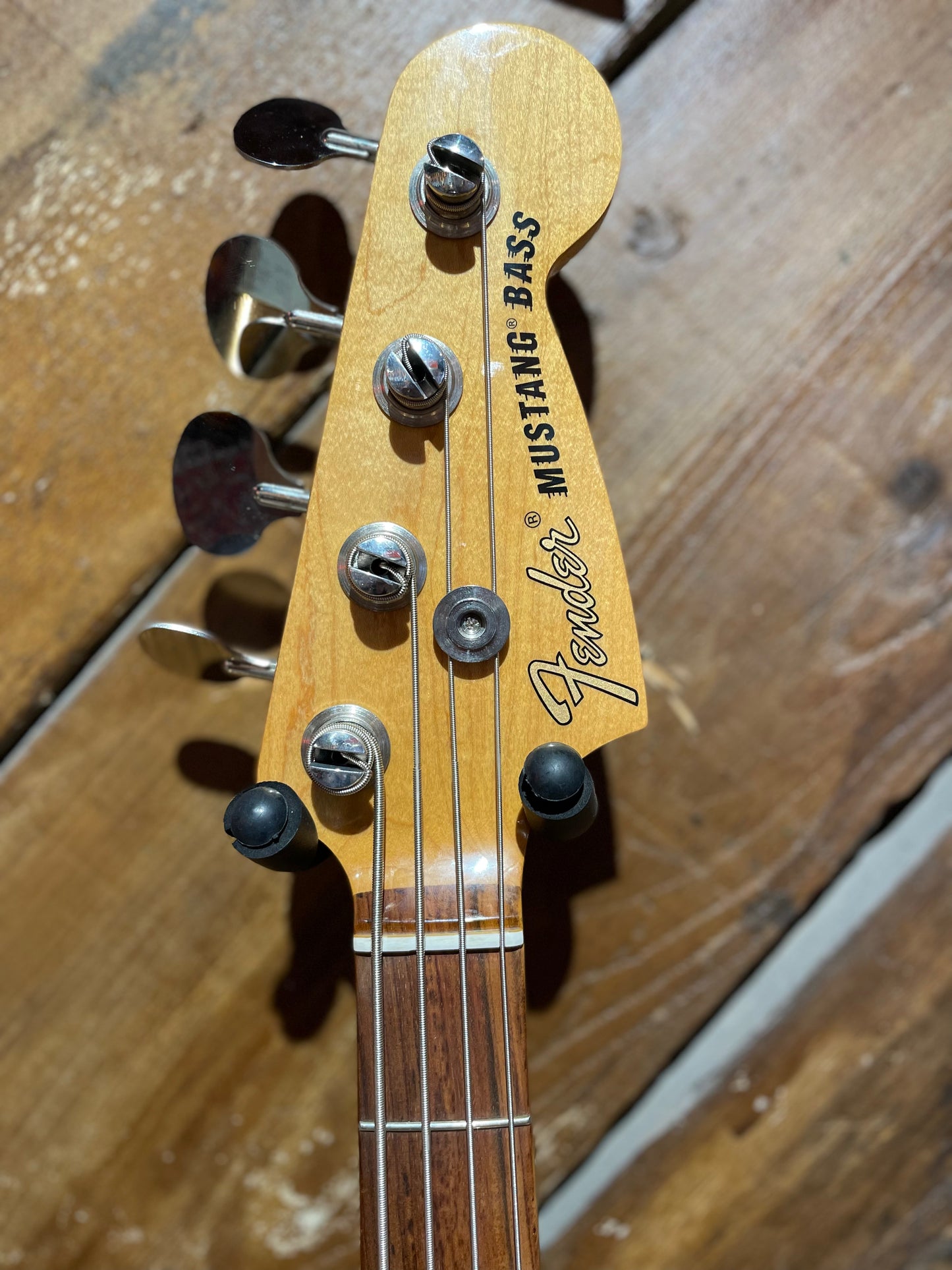 S/H 2022 Fender Vintera 60s Mustang Bass, Sea Foam Green