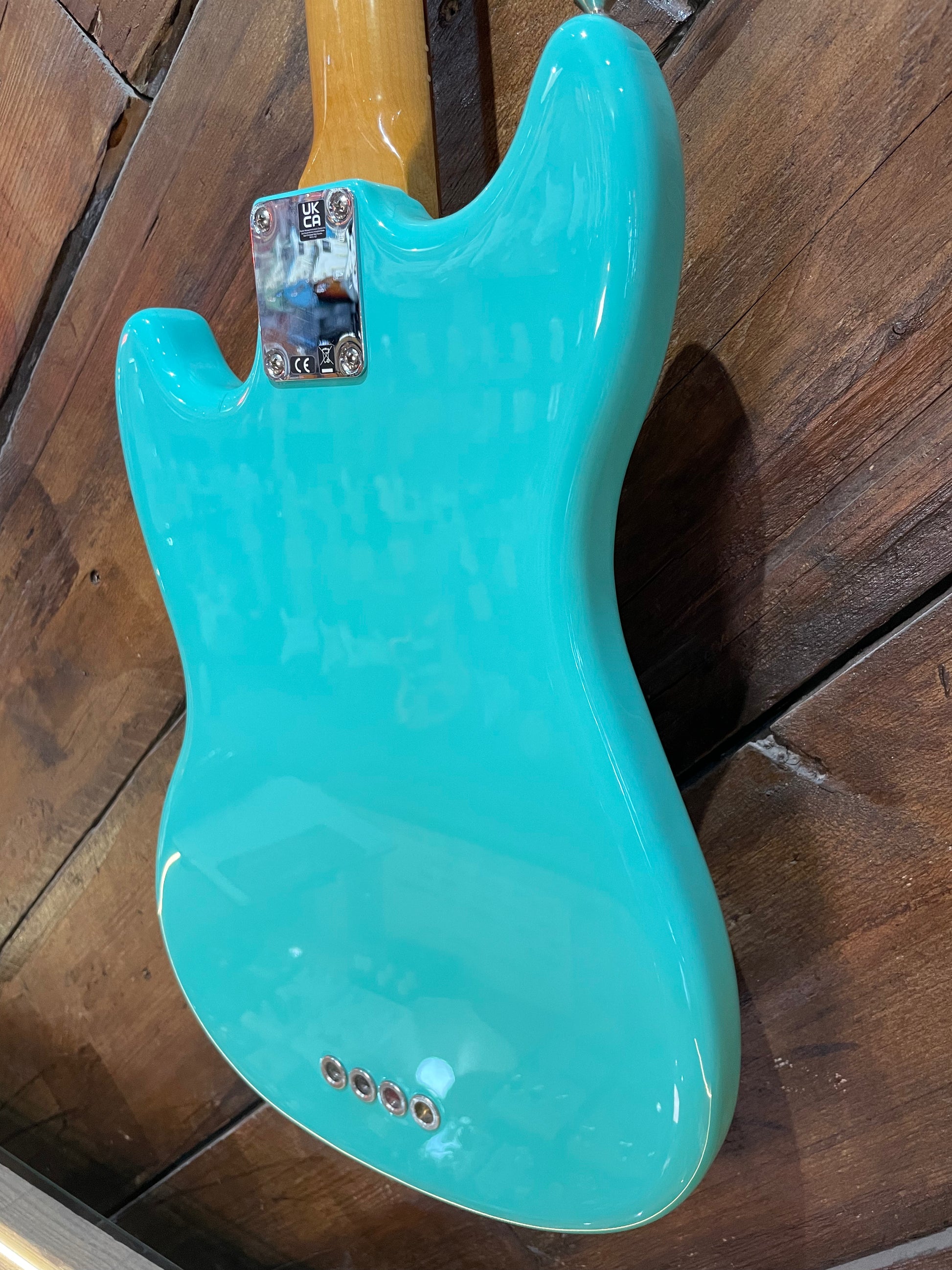 S/H 2022 Fender Vintera 60s Mustang Bass, Sea Foam Green