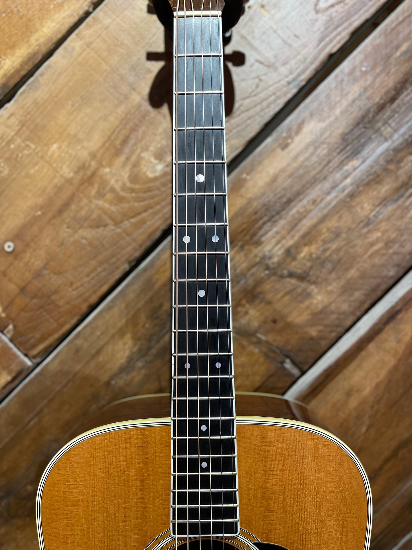 S/H 1975 Martin D-35 Dreadnought Acoustic Guitar with L.R. Baggs Anthem, Natural