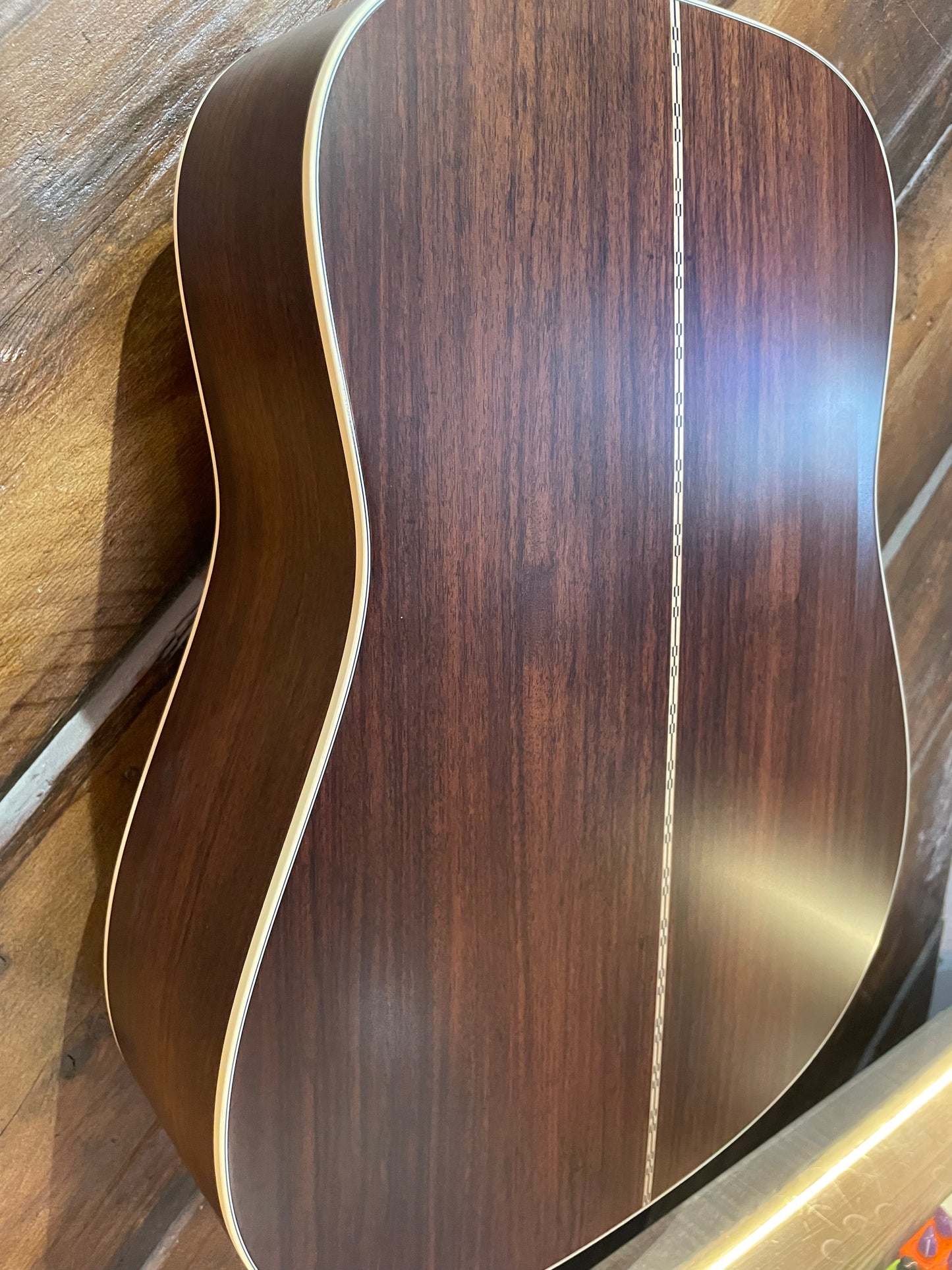 S/H 2022 Martin D-28 Satin Dreadnought Acoustic Guitar, Natural
