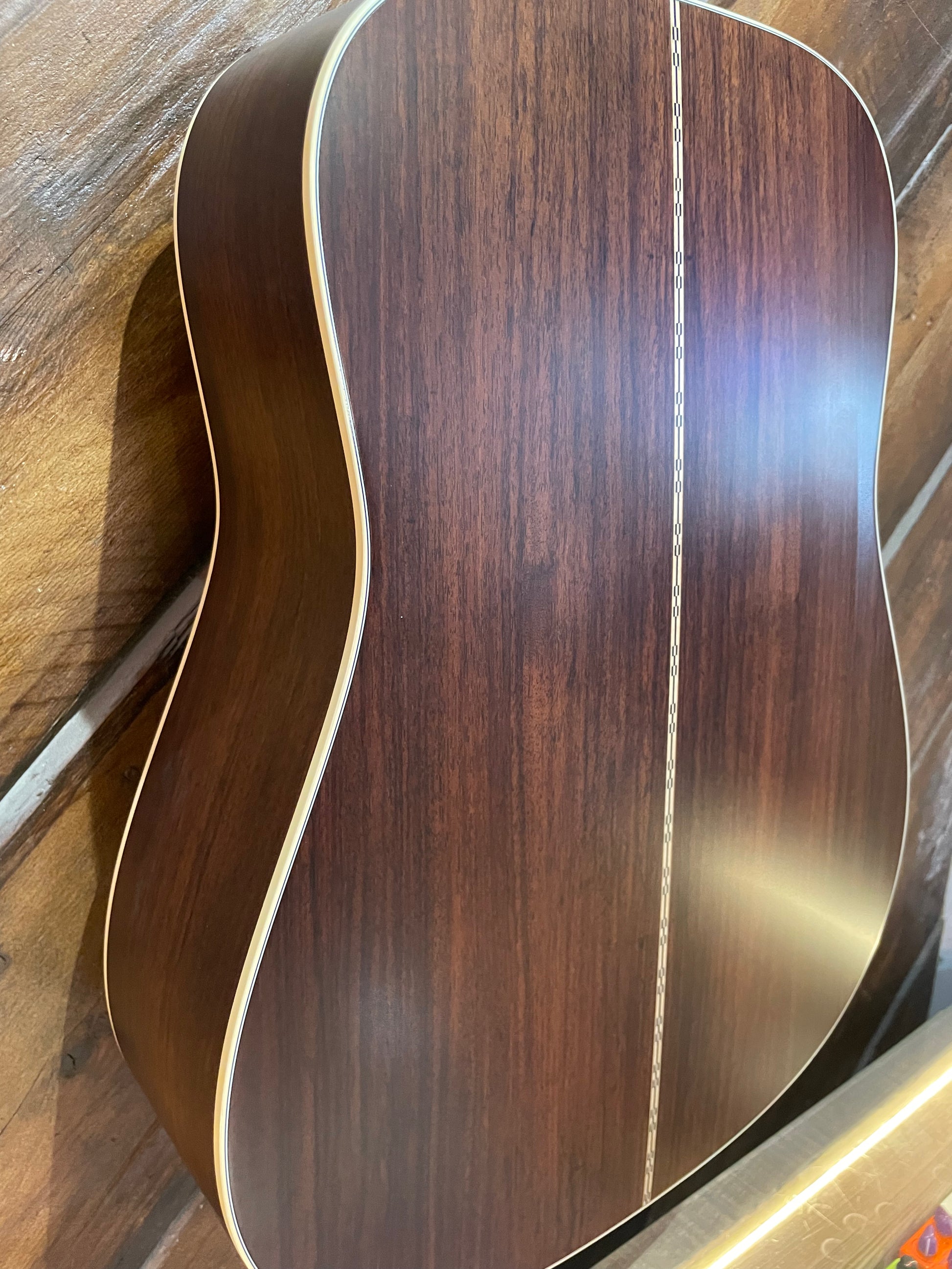 S/H 2022 Martin D-28 Satin Dreadnought Acoustic Guitar, Natural