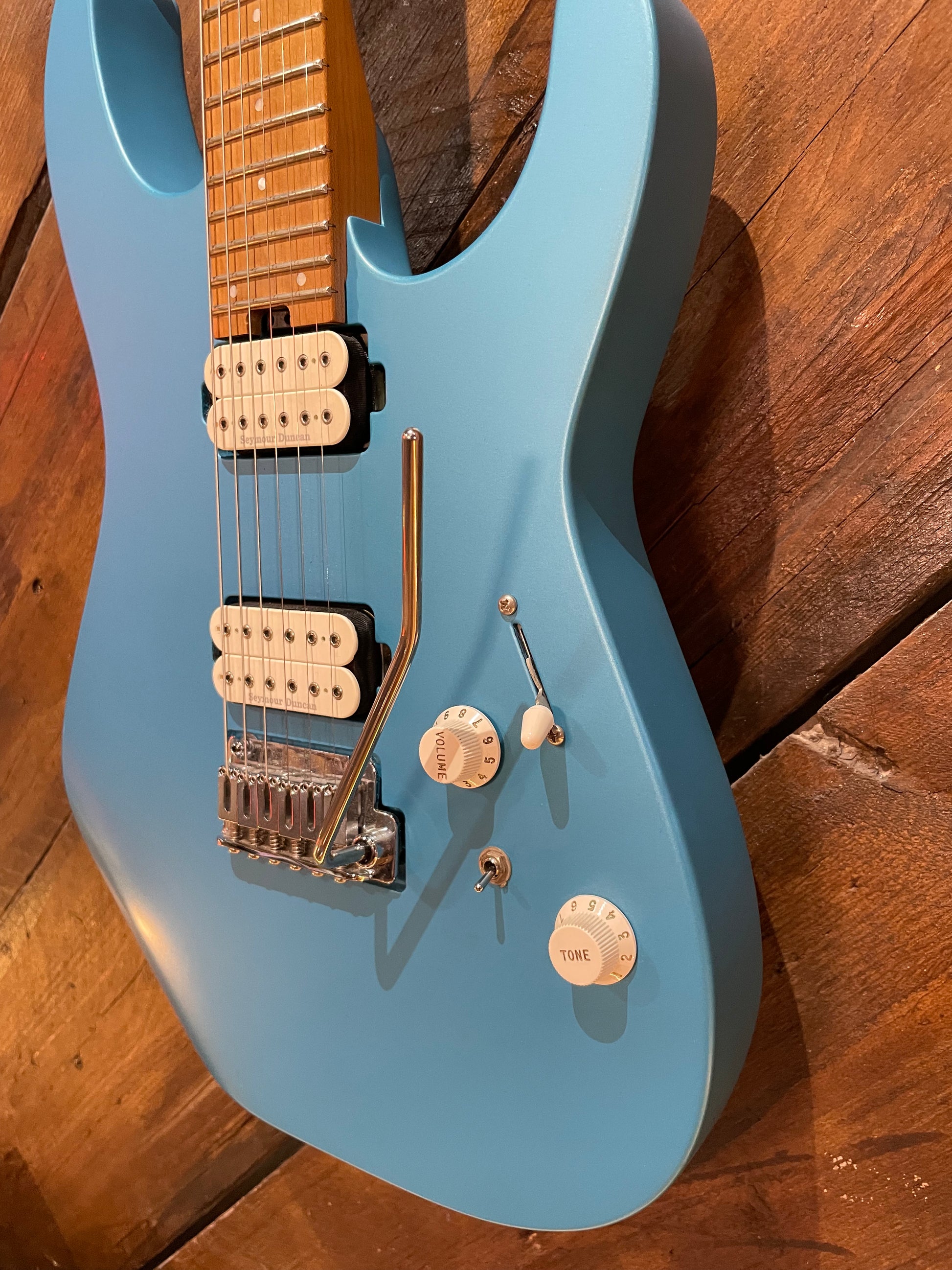 S/H Charvel Pro Mod DK24 HH, Matte Blue Frost