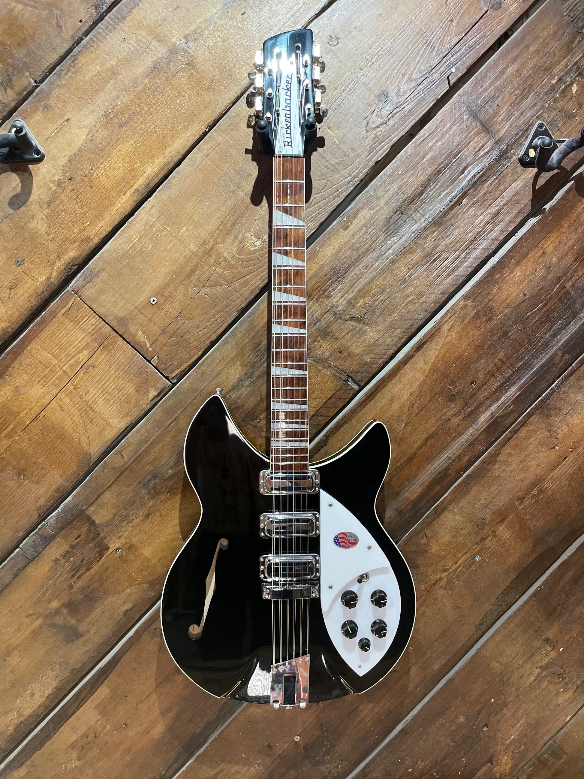 S/H 2024 Rickenbacker 1993 PLUS 330/12 12-String Electric Guitar, Jetglo