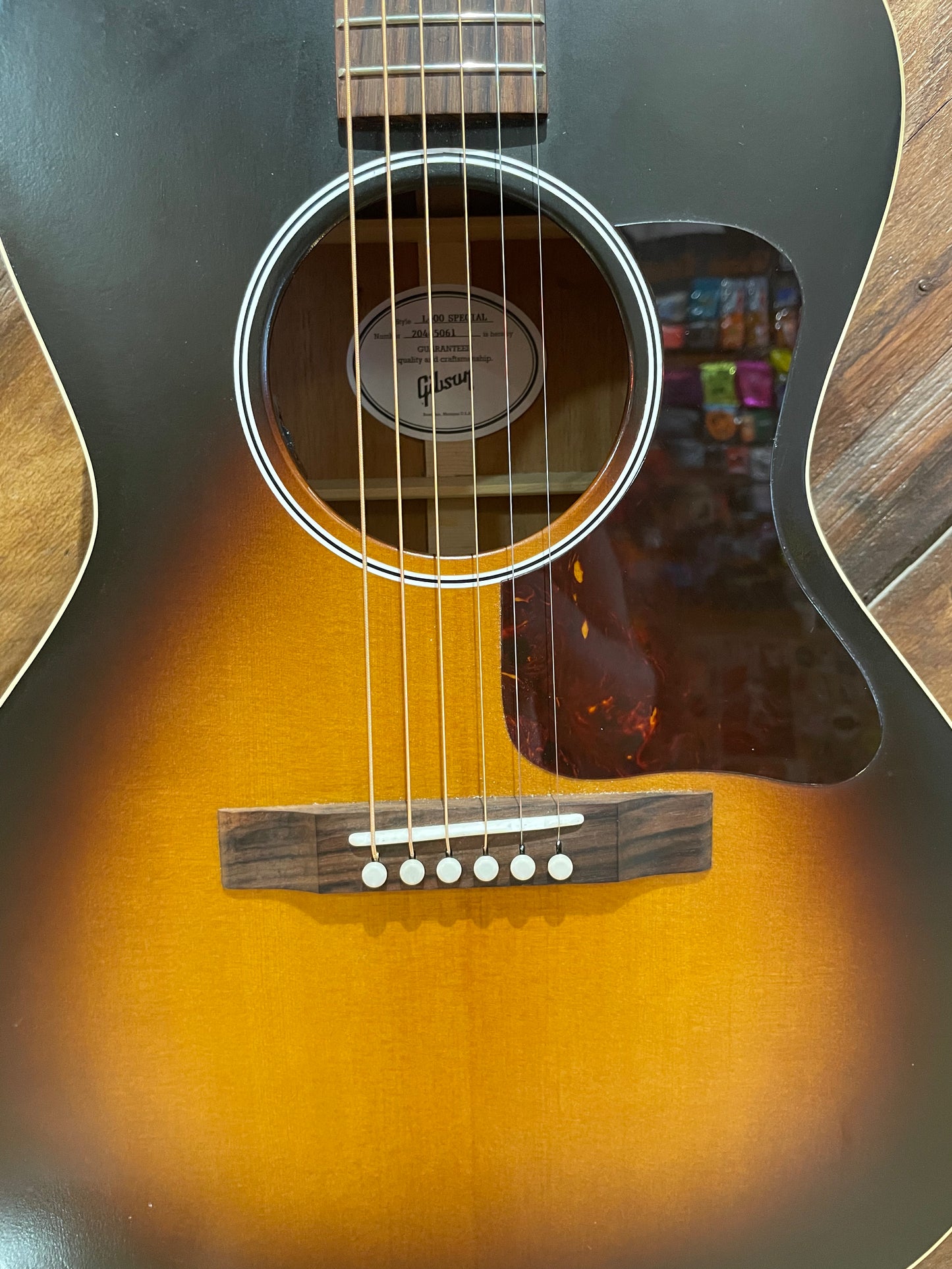 S/H 2025 Gibson L-00 Special Parlor Acoustic Guitar, Satin Sunburst