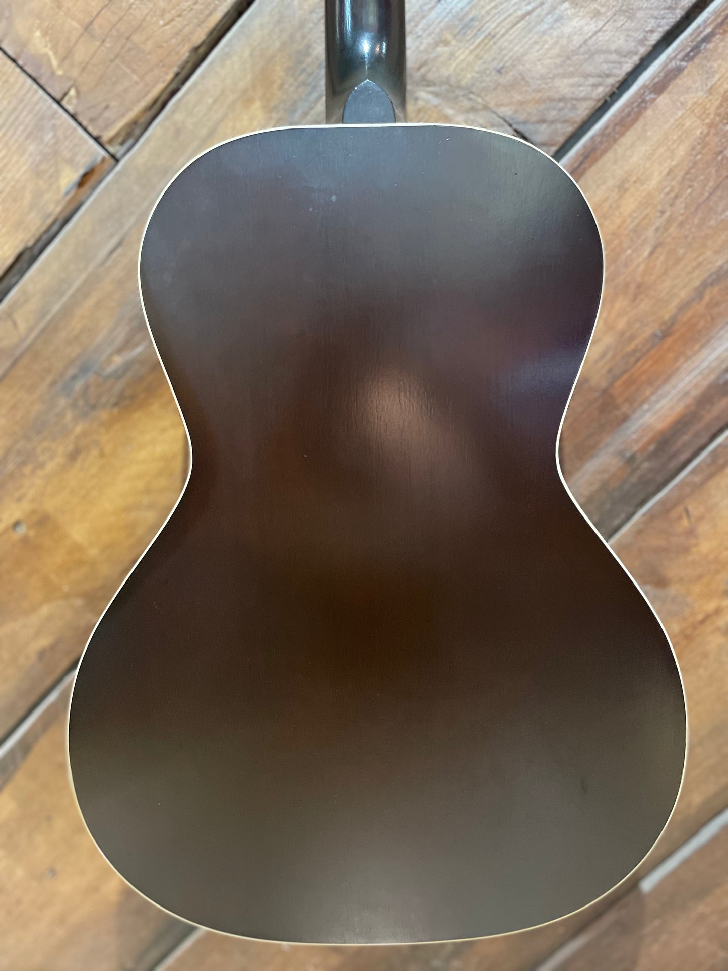 S/H 2025 Gibson L-00 Special Parlor Acoustic Guitar, Satin Sunburst