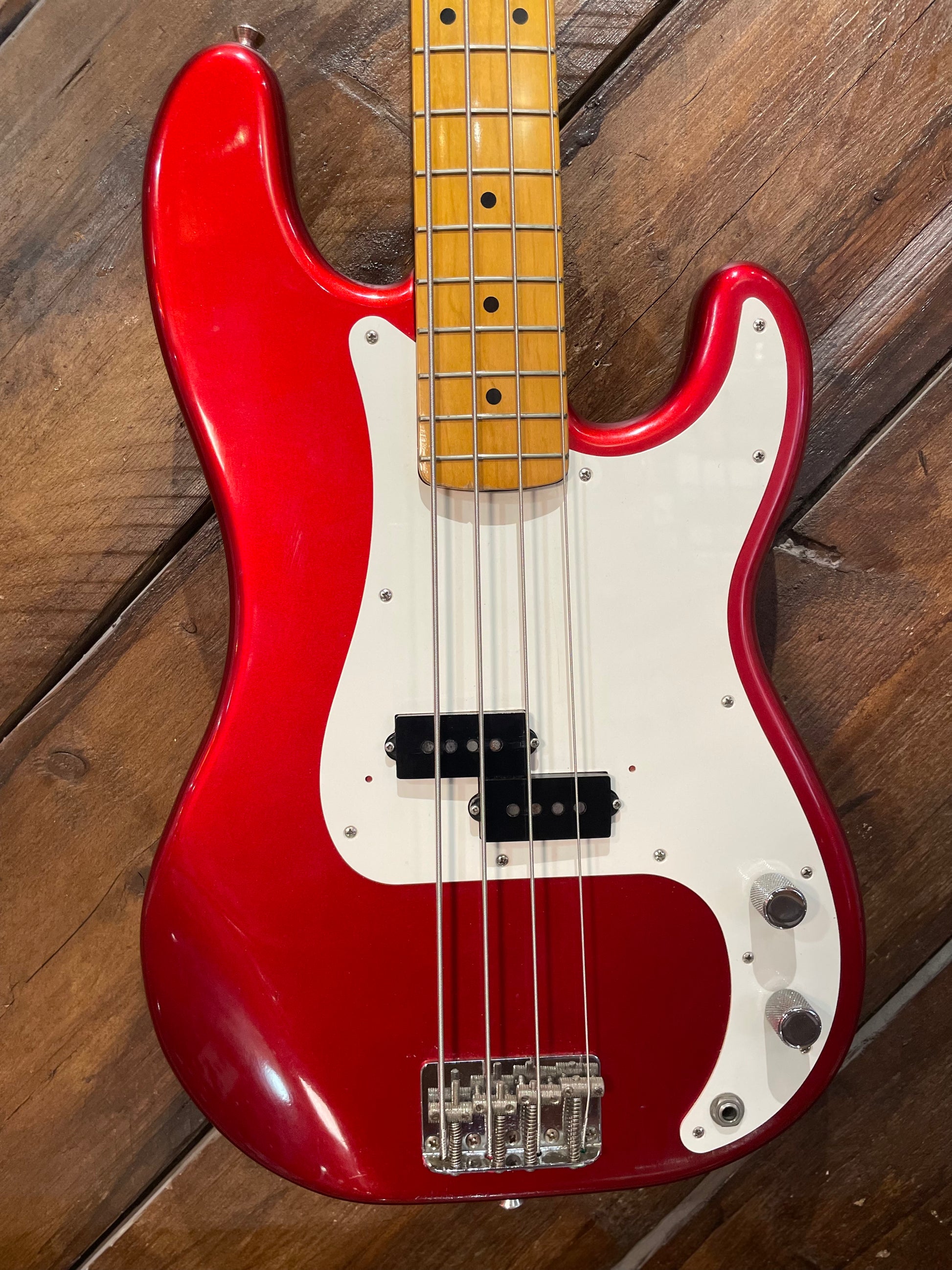 S/H 1989 Fender MIJ PB-57 '57 Reissue Precision Bass, Candy Apple Red