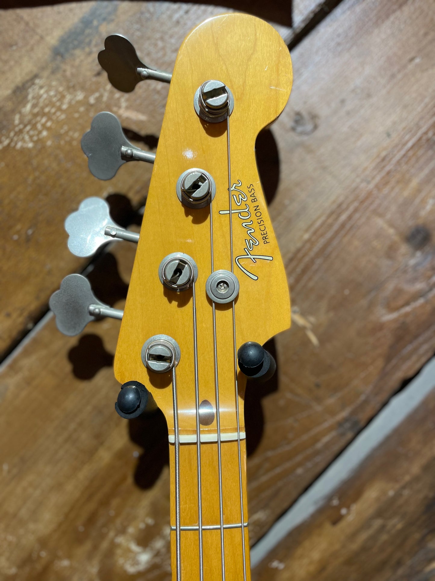 S/H 1989 Fender MIJ PB-57 '57 Reissue Precision Bass, Candy Apple Red
