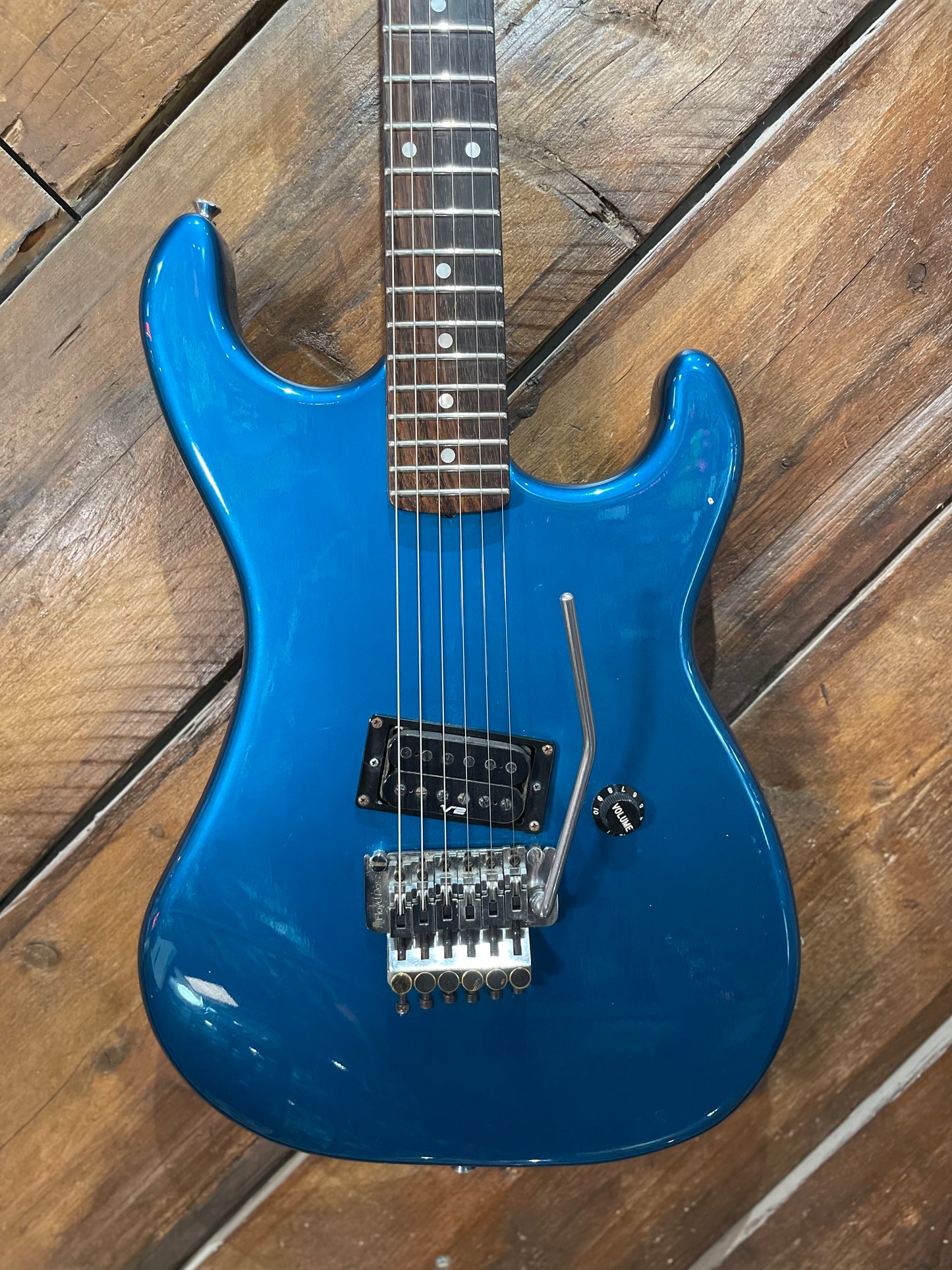 S/H 1985 Kramer MIJ Focus 1000 Electric Guitar, Metallic Blue