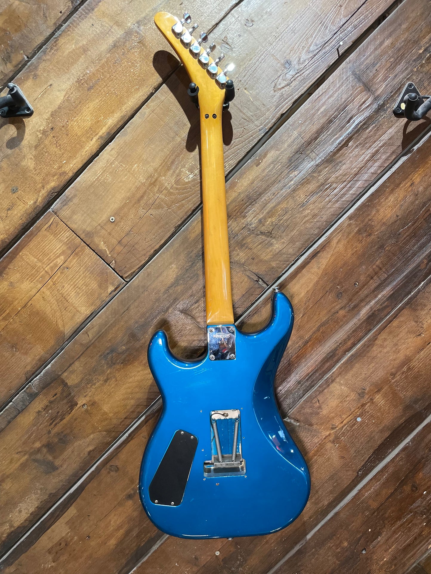 S/H 1985 Kramer MIJ Focus 1000 Electric Guitar, Metallic Blue