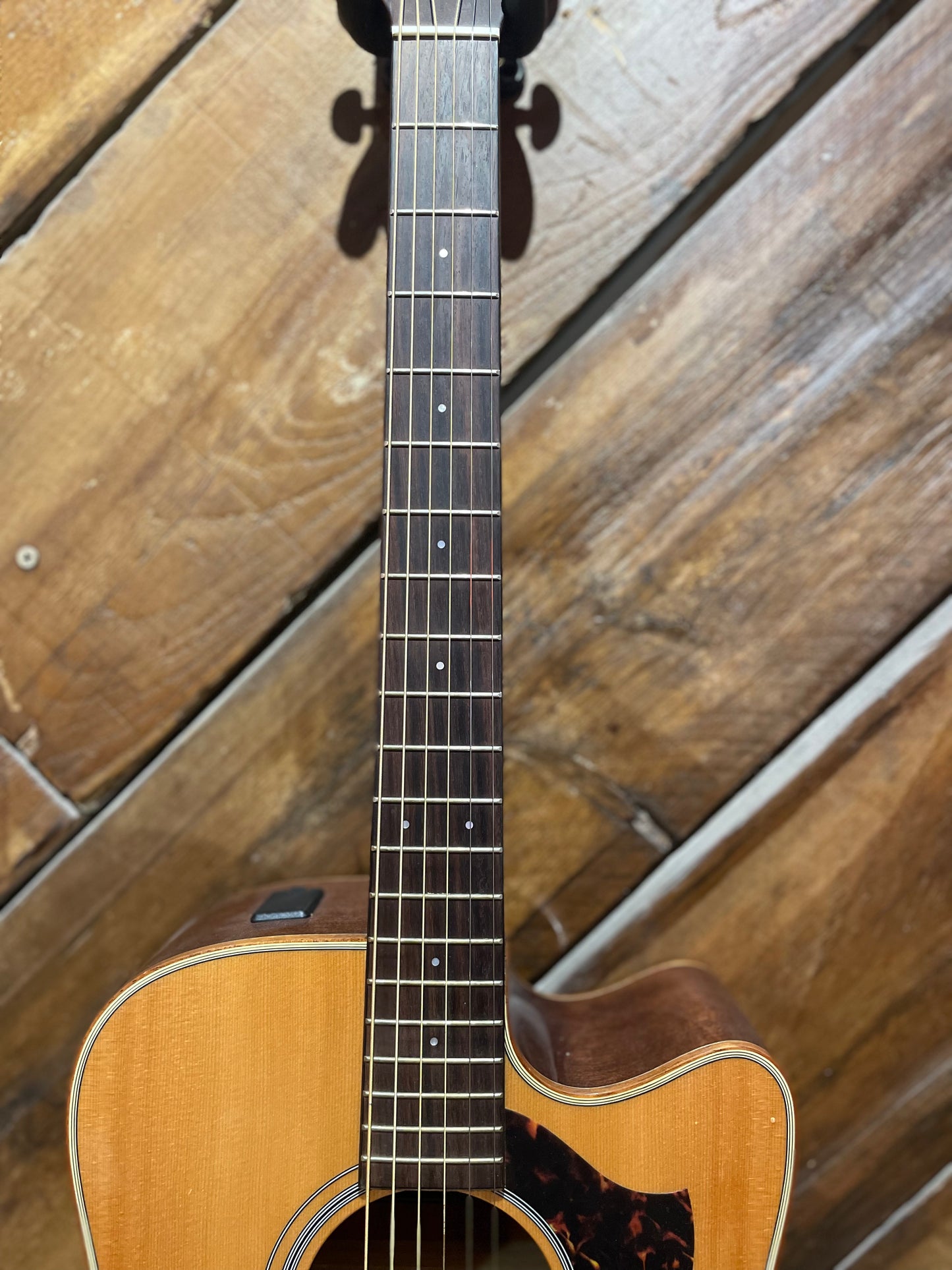 S/H Yamaha A1M Dreadnought Electro-Acoustic Guitar, Natural