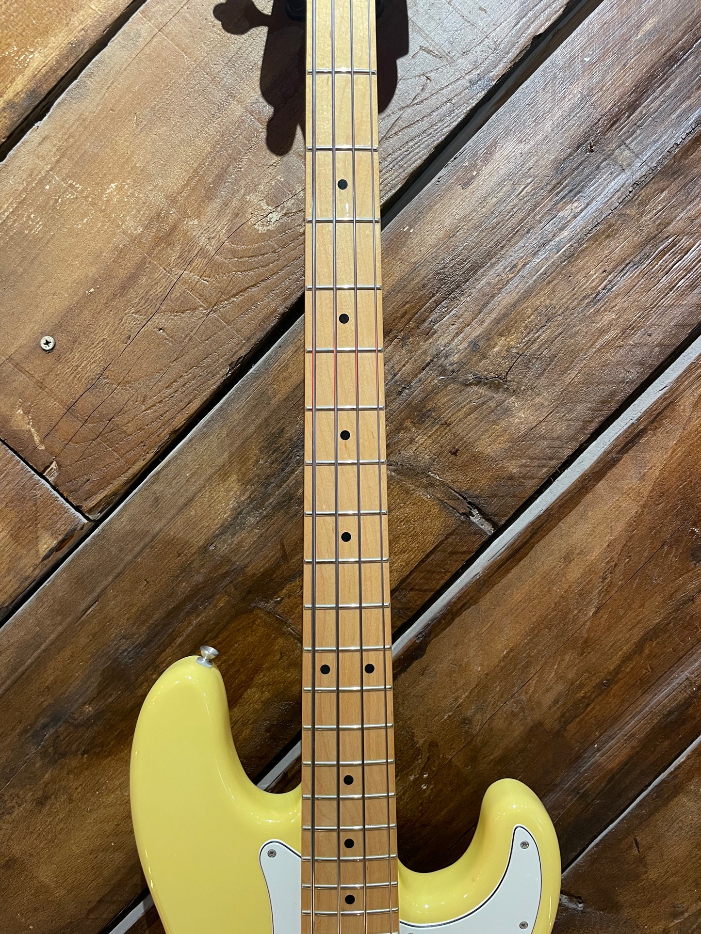 S/H 2021 Fender Player 75th Anniversary Precision Bass, Buttercream