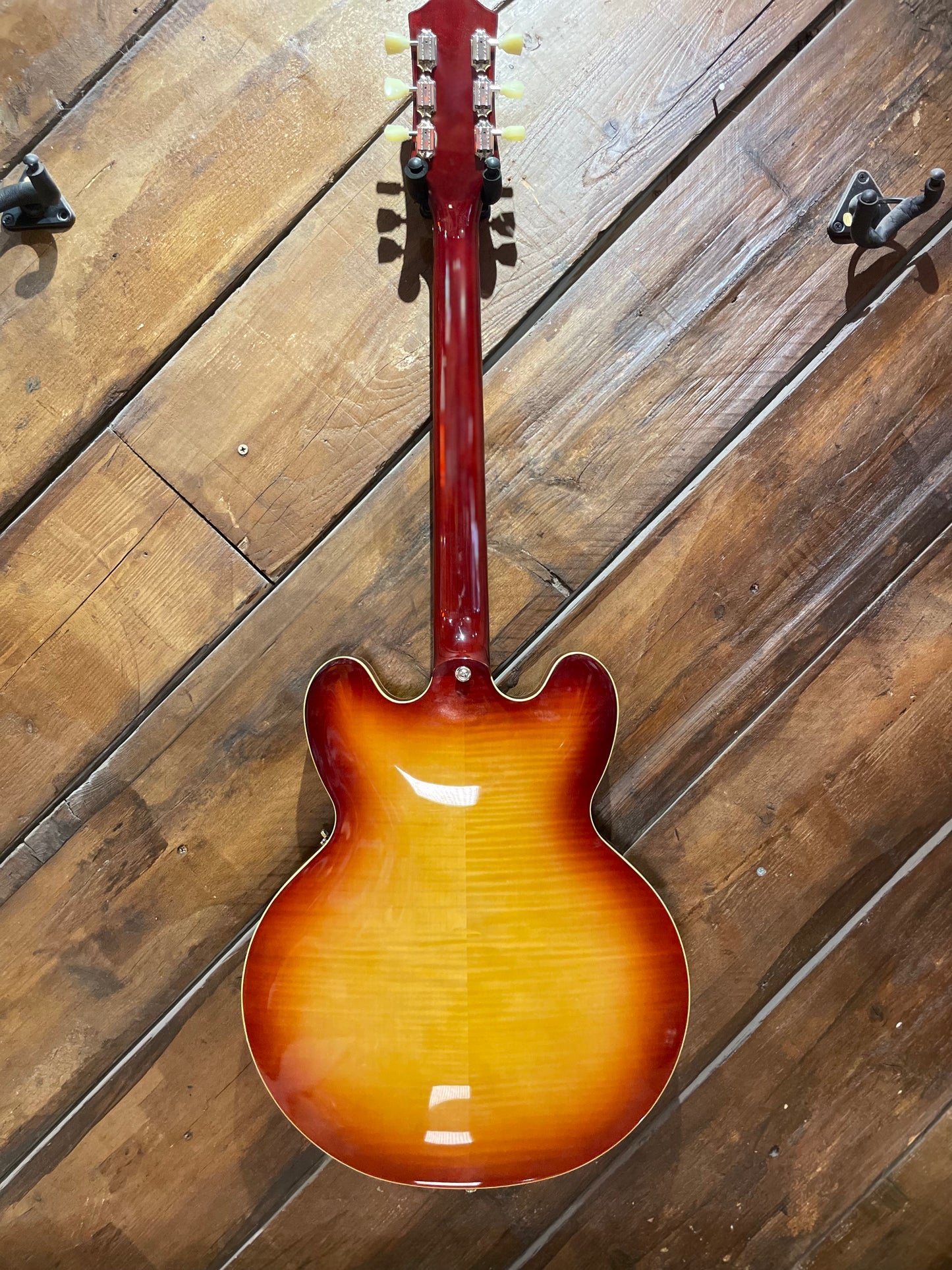 S/H Epiphone ES-335 Flamed Maple Semi Hollow Electric Guitar, Sunburst