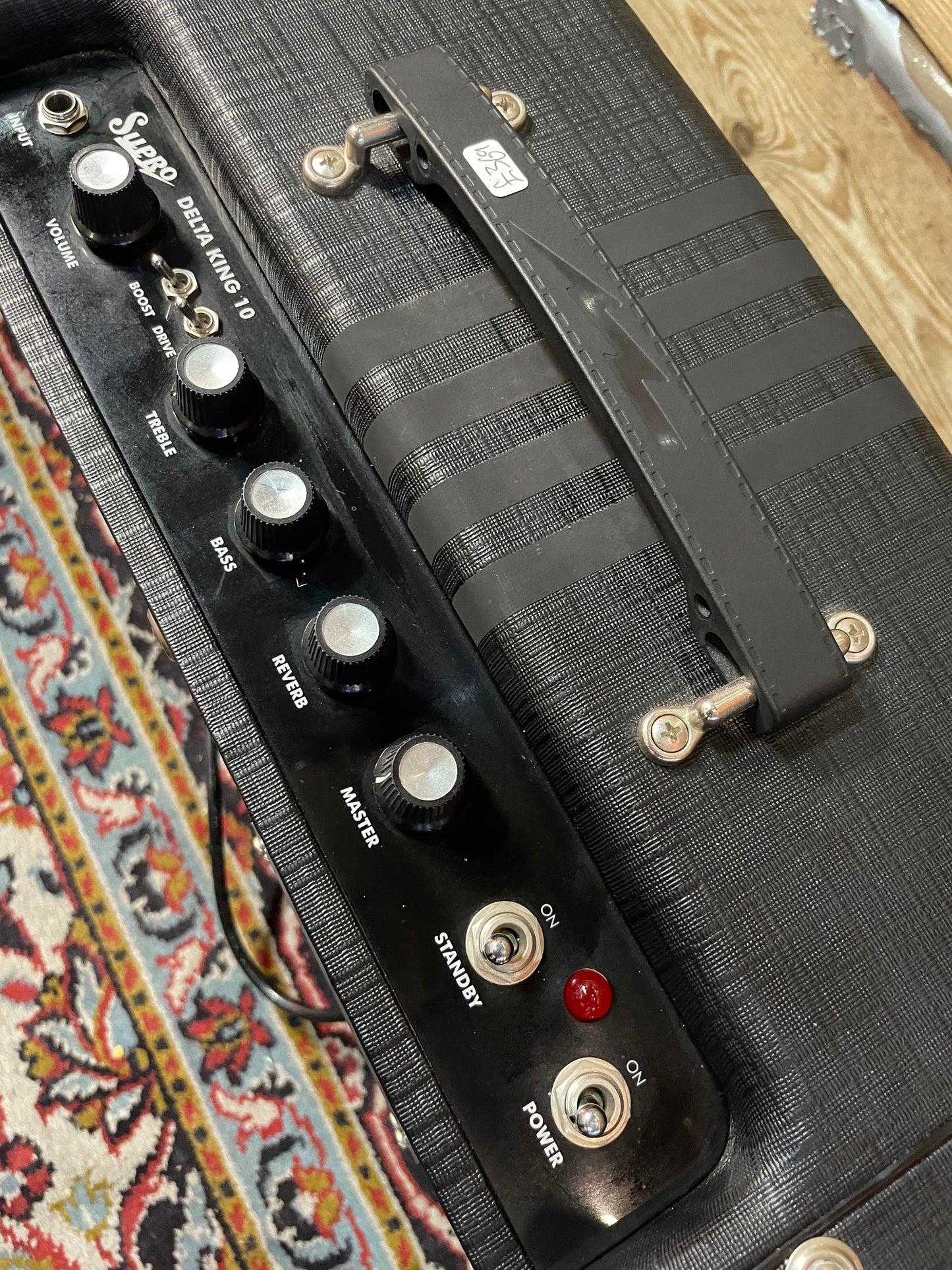 S/H Supro Delta King 10 Valve Combo Amplifier. Black
