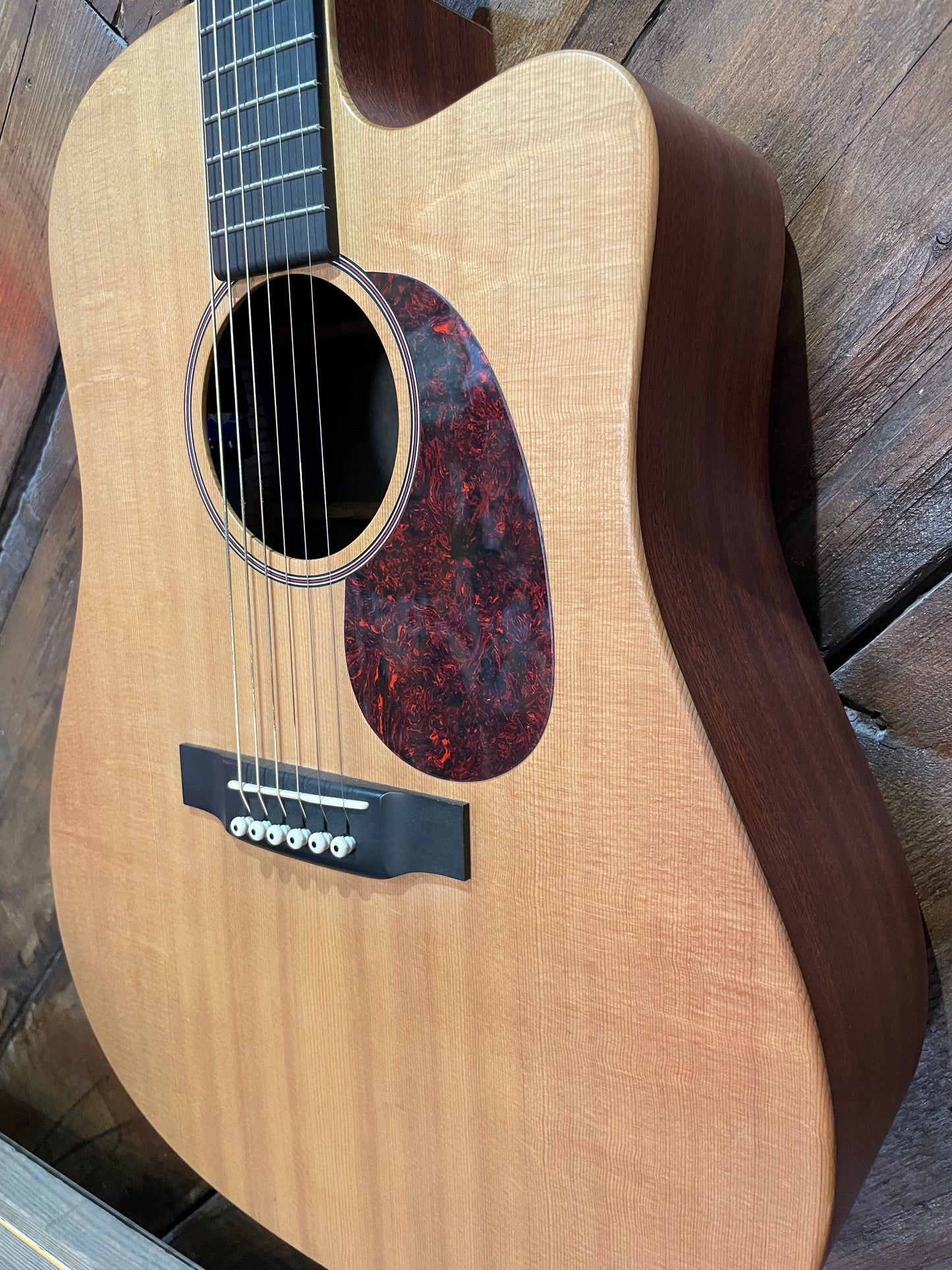 S/H Martin DCX1E Dreanought Electro-Acoustic Guitar, Natural