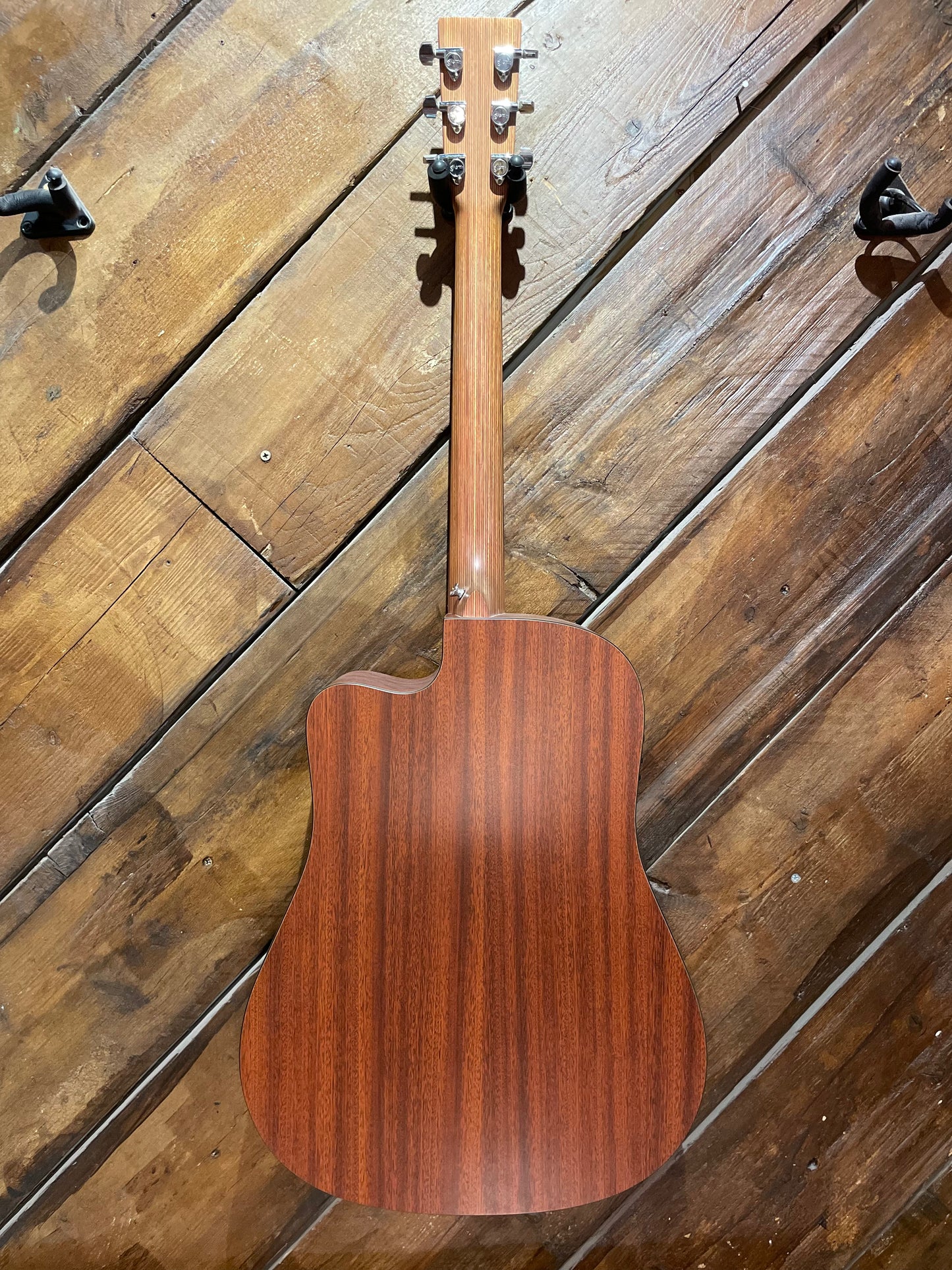 S/H Martin DCX1E Dreanought Electro-Acoustic Guitar, Natural