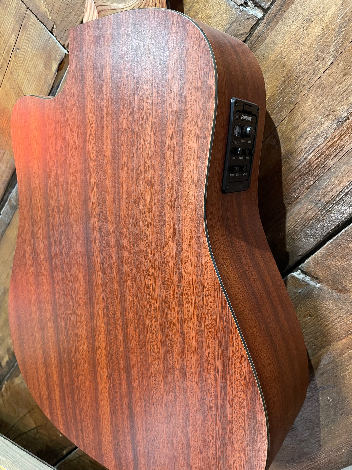 S/H Martin DCX1E Dreanought Electro-Acoustic Guitar, Natural