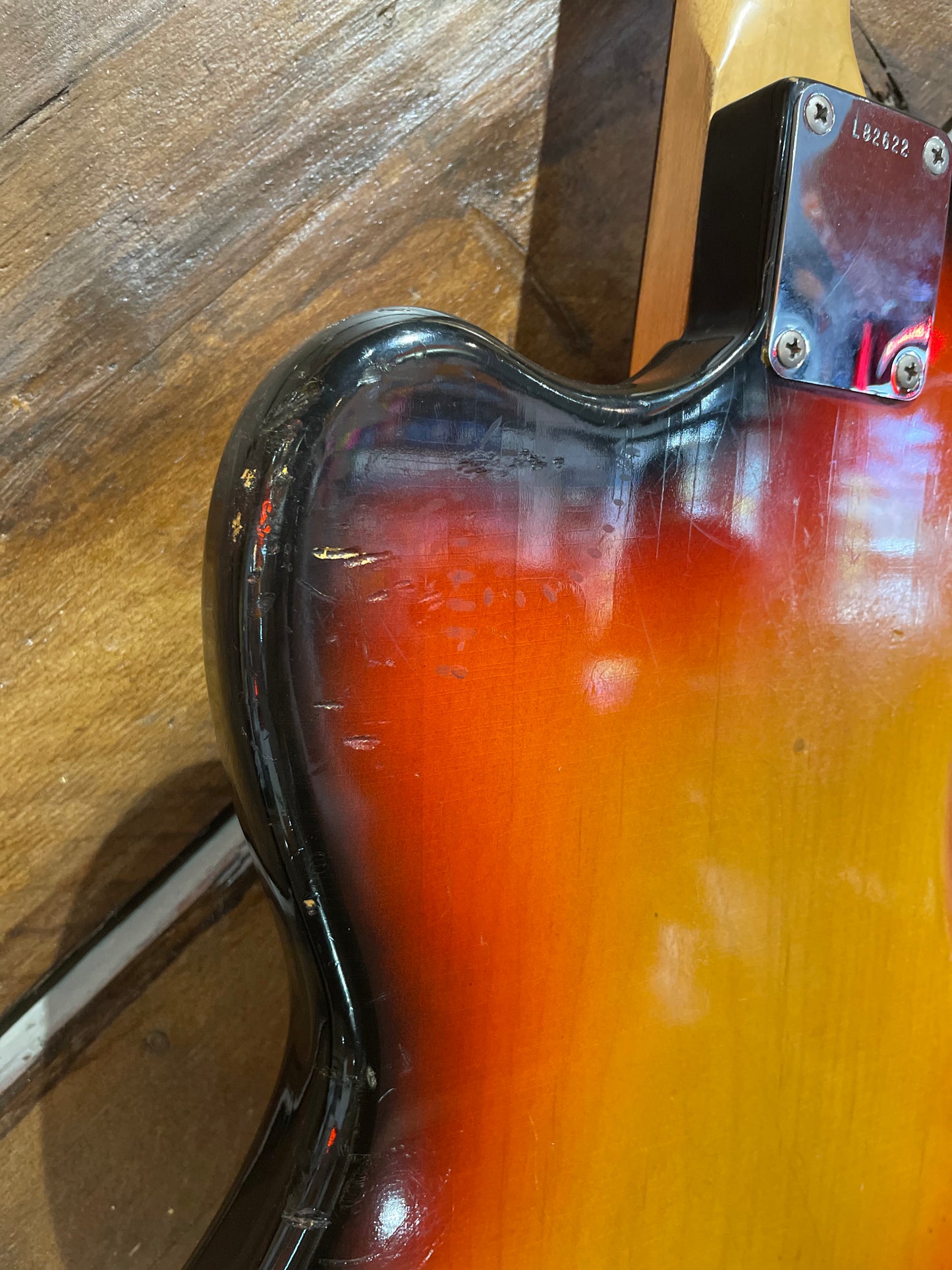 S/H 1965 Fender Jazzmaster, Three Tone Sunburst