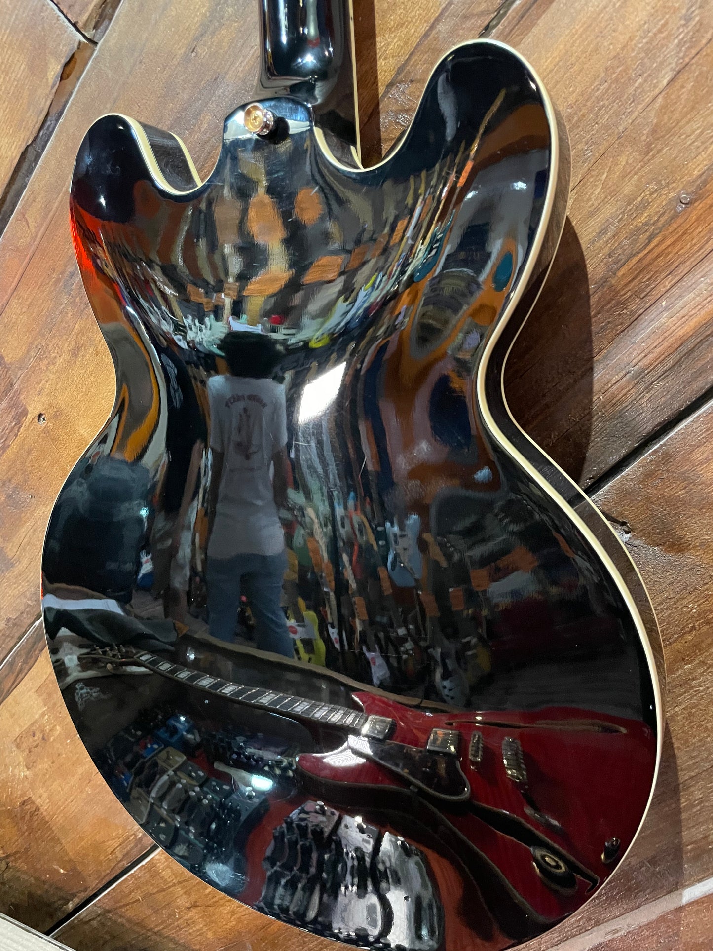 S/H Epiphone Sheraton II Semi-Hollow Electric Guitar, Ebony