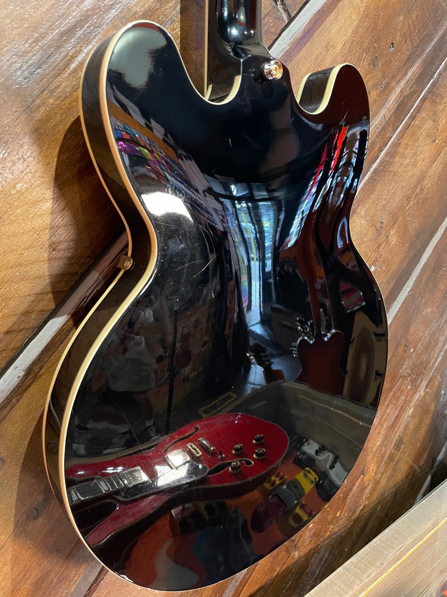 S/H Epiphone Sheraton II Semi-Hollow Electric Guitar, Ebony