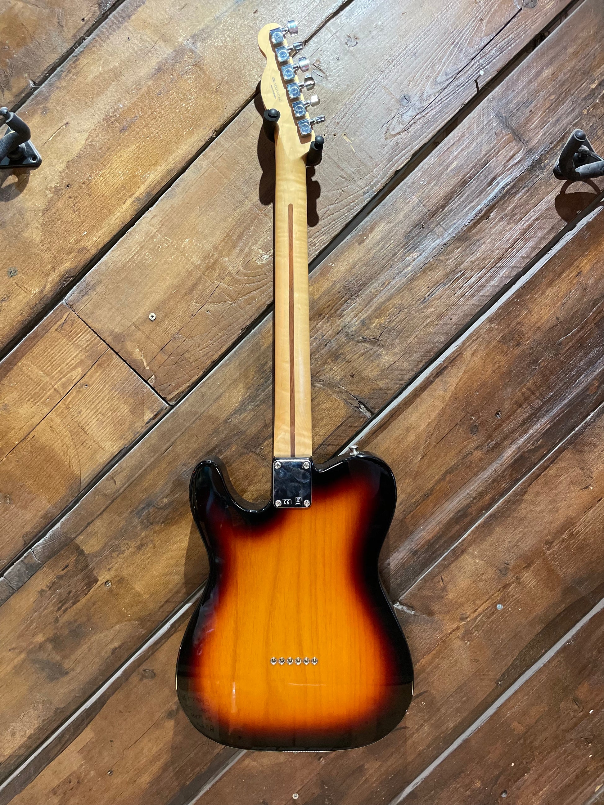 S/H 2015 Fender Mexican Standard Telecaster, Three Tone Sunburst
