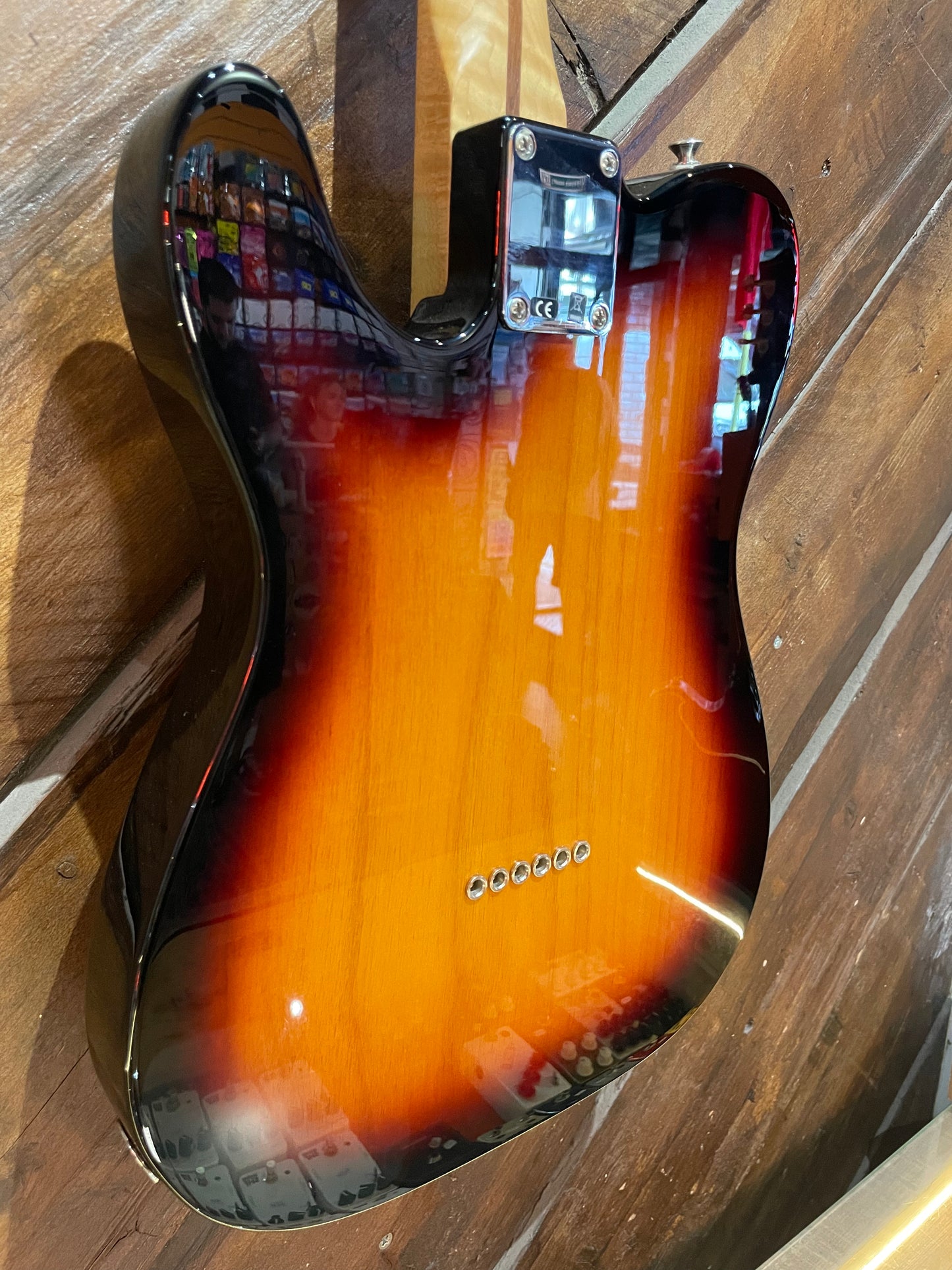 S/H 2015 Fender Mexican Standard Telecaster, Three Tone Sunburst