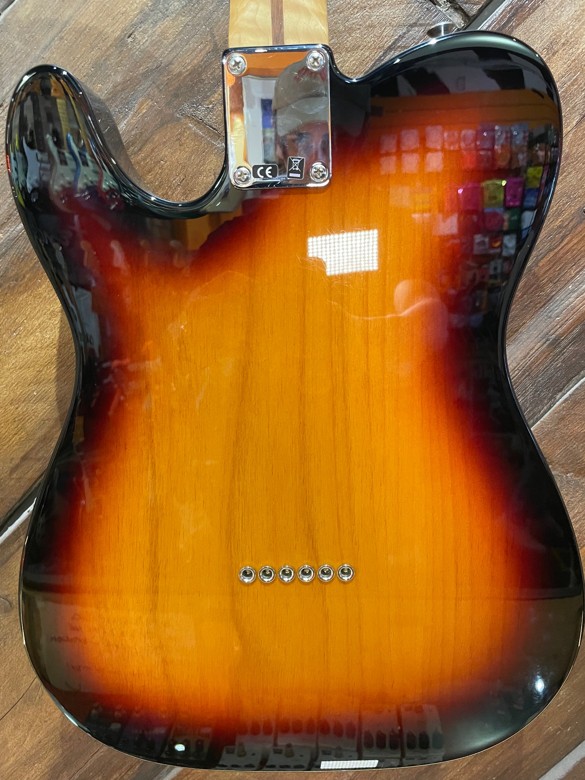 S/H 2015 Fender Mexican Standard Telecaster, Three Tone Sunburst