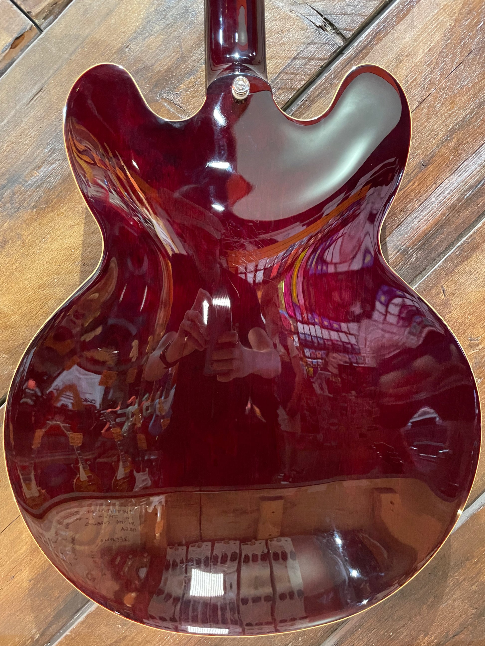 S/H Epiphone Artist Noel Gallagher Signature Riviera, Dark Red Wine