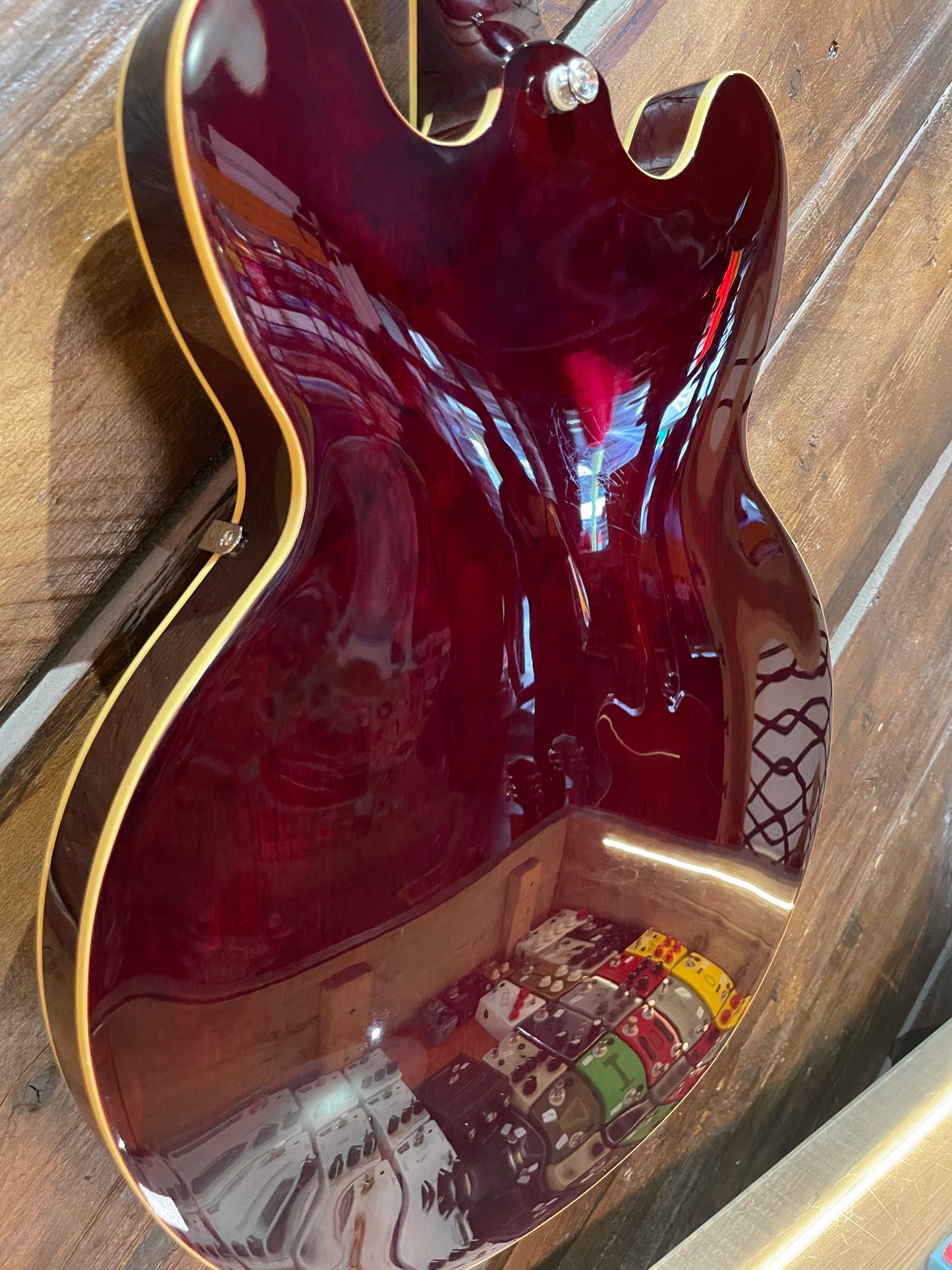 S/H Epiphone Artist Noel Gallagher Signature Riviera, Dark Red Wine