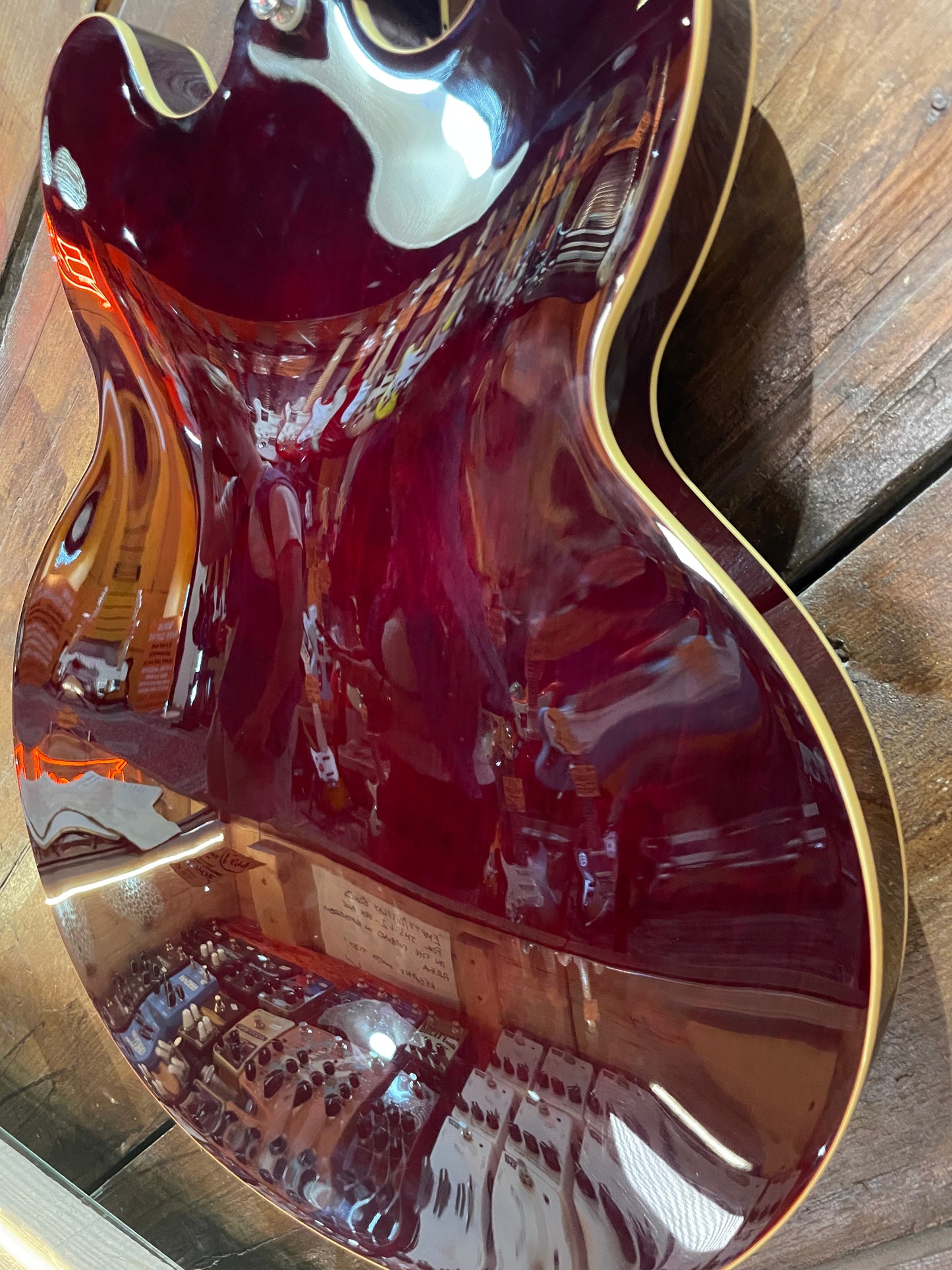 S/H Epiphone Artist Noel Gallagher Signature Riviera, Dark Red Wine