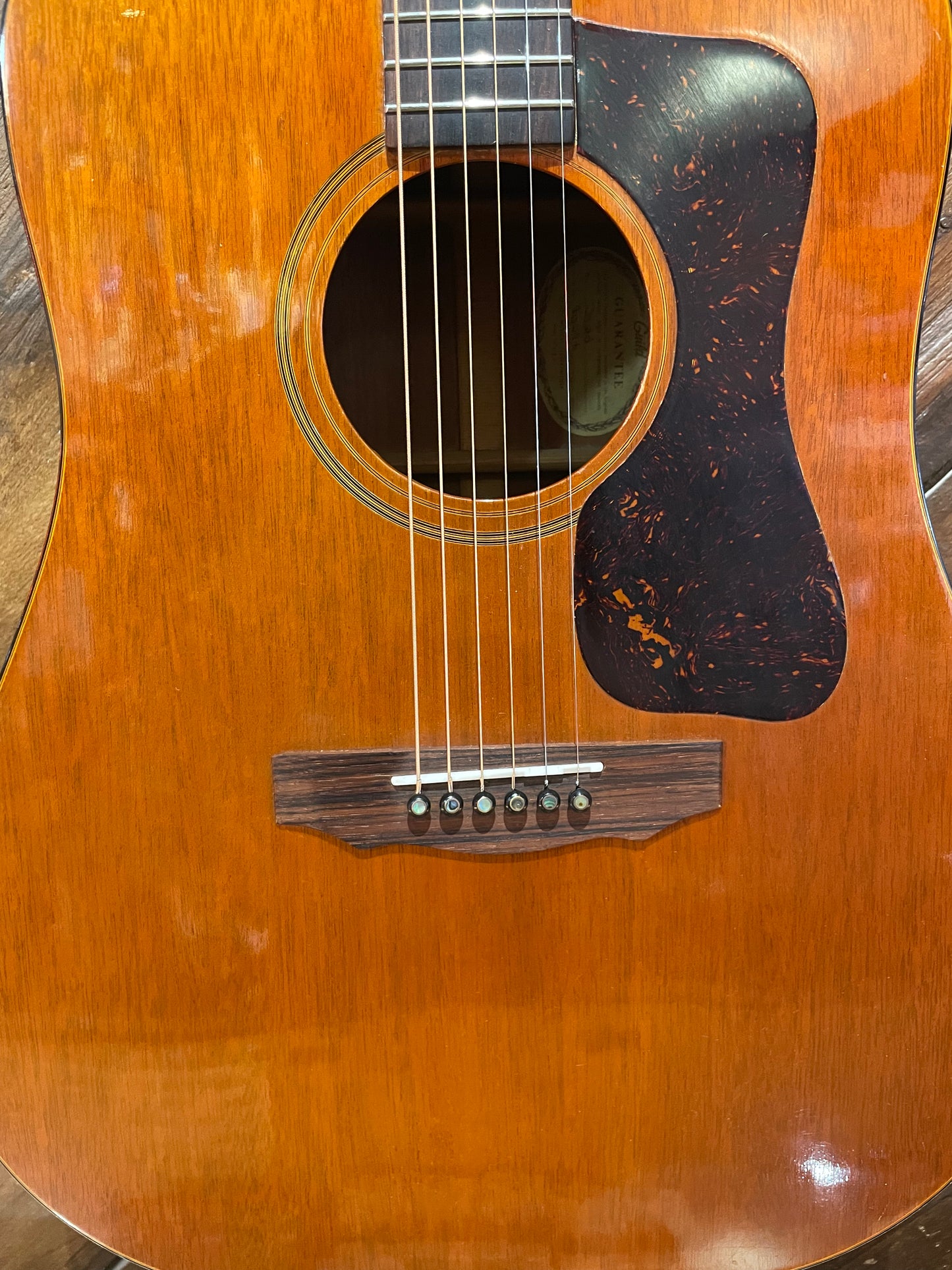 S/H 1973 Guild D-25 Dreadnought Acoustic Guitar, Natural