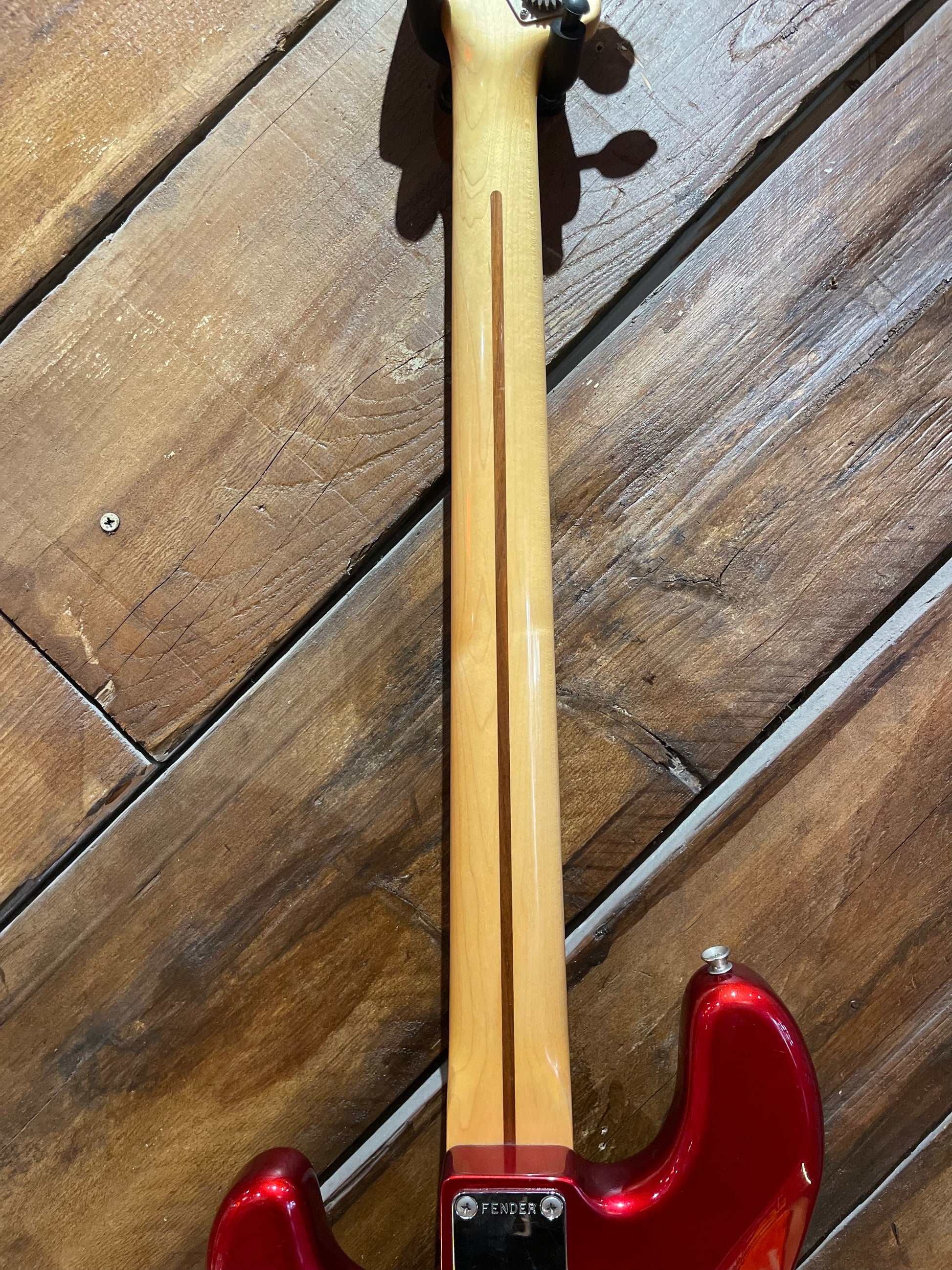 S/H 1987 Fender MIJ Standard Precision Bass, Candy Apple Red