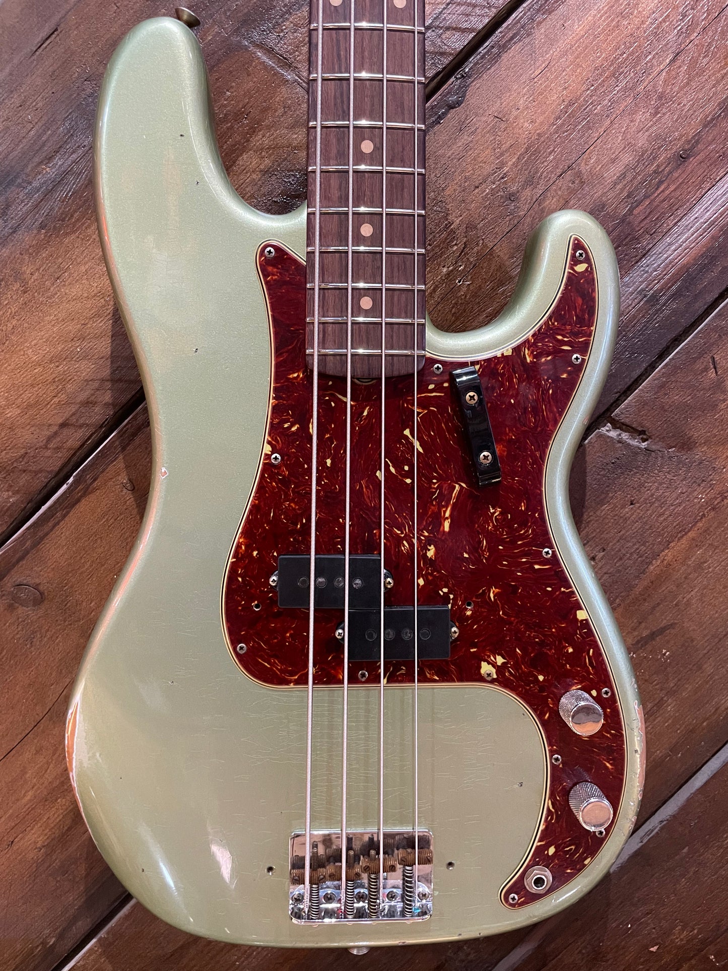 Fender Custom Shop 1960 Precision Bass Rosewood Fretboard, Super Faded Aged Sage Green Metallic (NEW)
