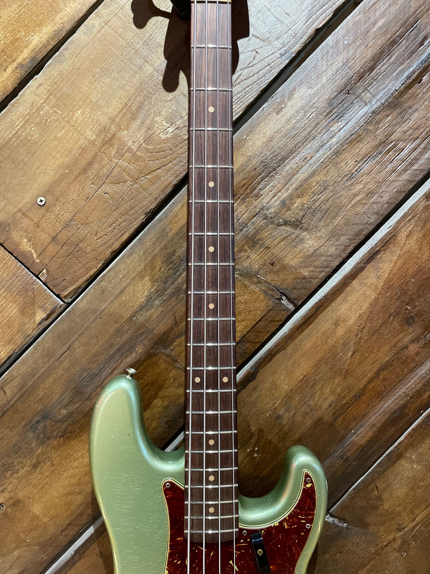 Fender Custom Shop 1960 Precision Bass Rosewood Fretboard, Super Faded Aged Sage Green Metallic (NEW)