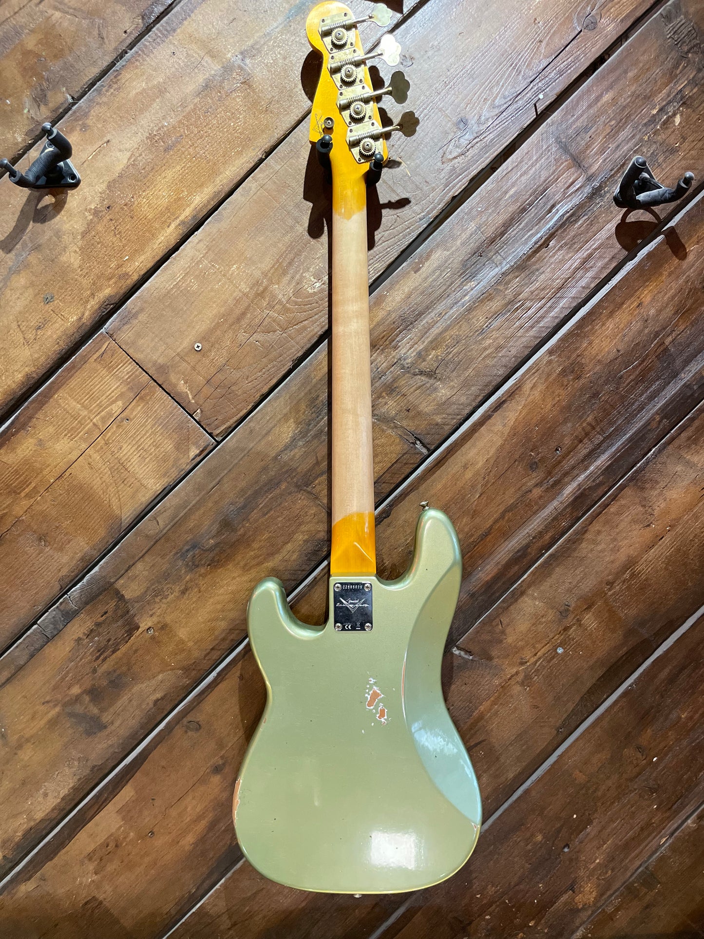 Fender Custom Shop 1960 Precision Bass Rosewood Fretboard, Super Faded Aged Sage Green Metallic (NEW)