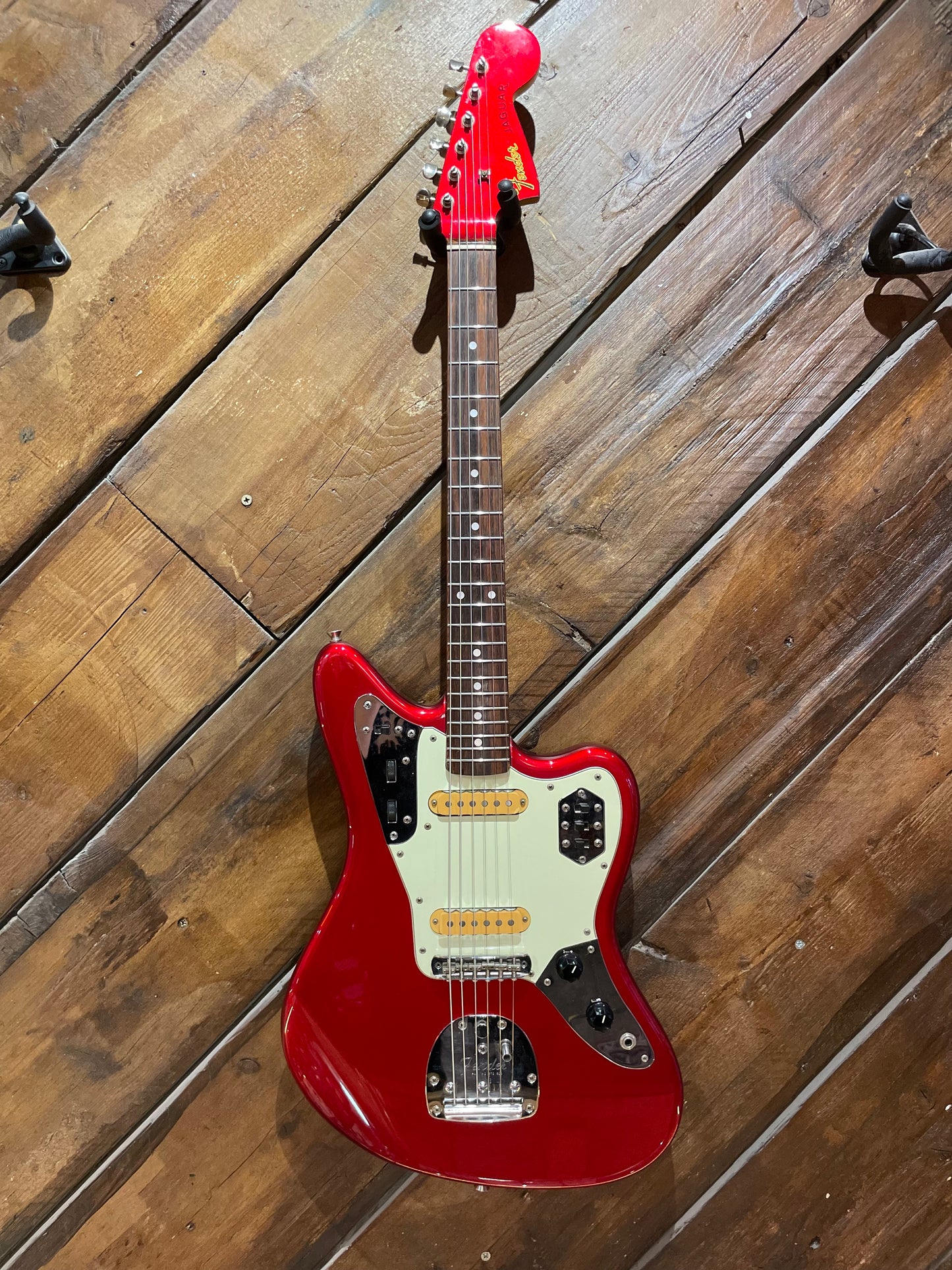 S/H 2003 Fender CIJ Jaguar JG60MH, Candy Apple Red
