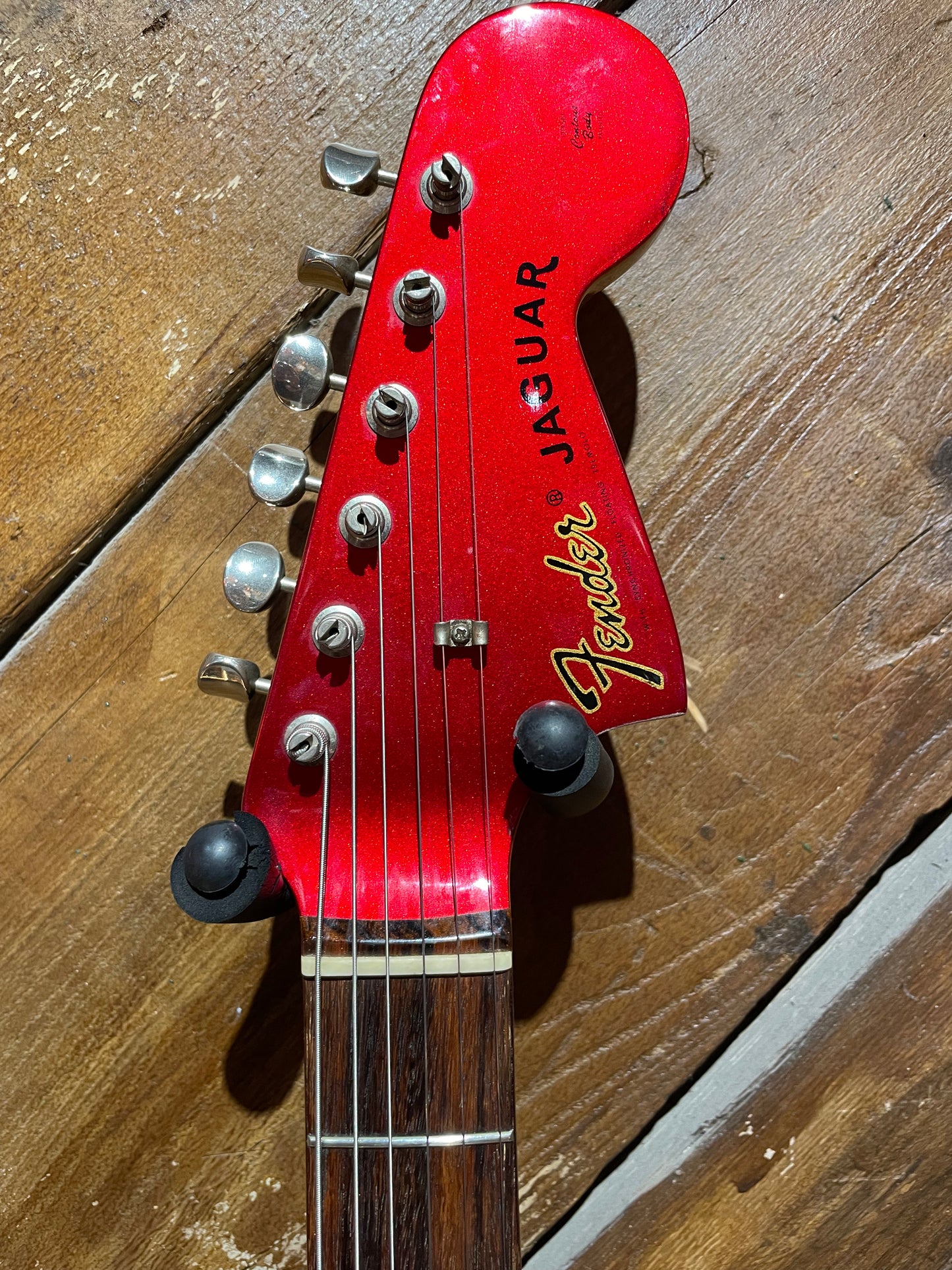 S/H 2003 Fender CIJ Jaguar JG60MH, Candy Apple Red