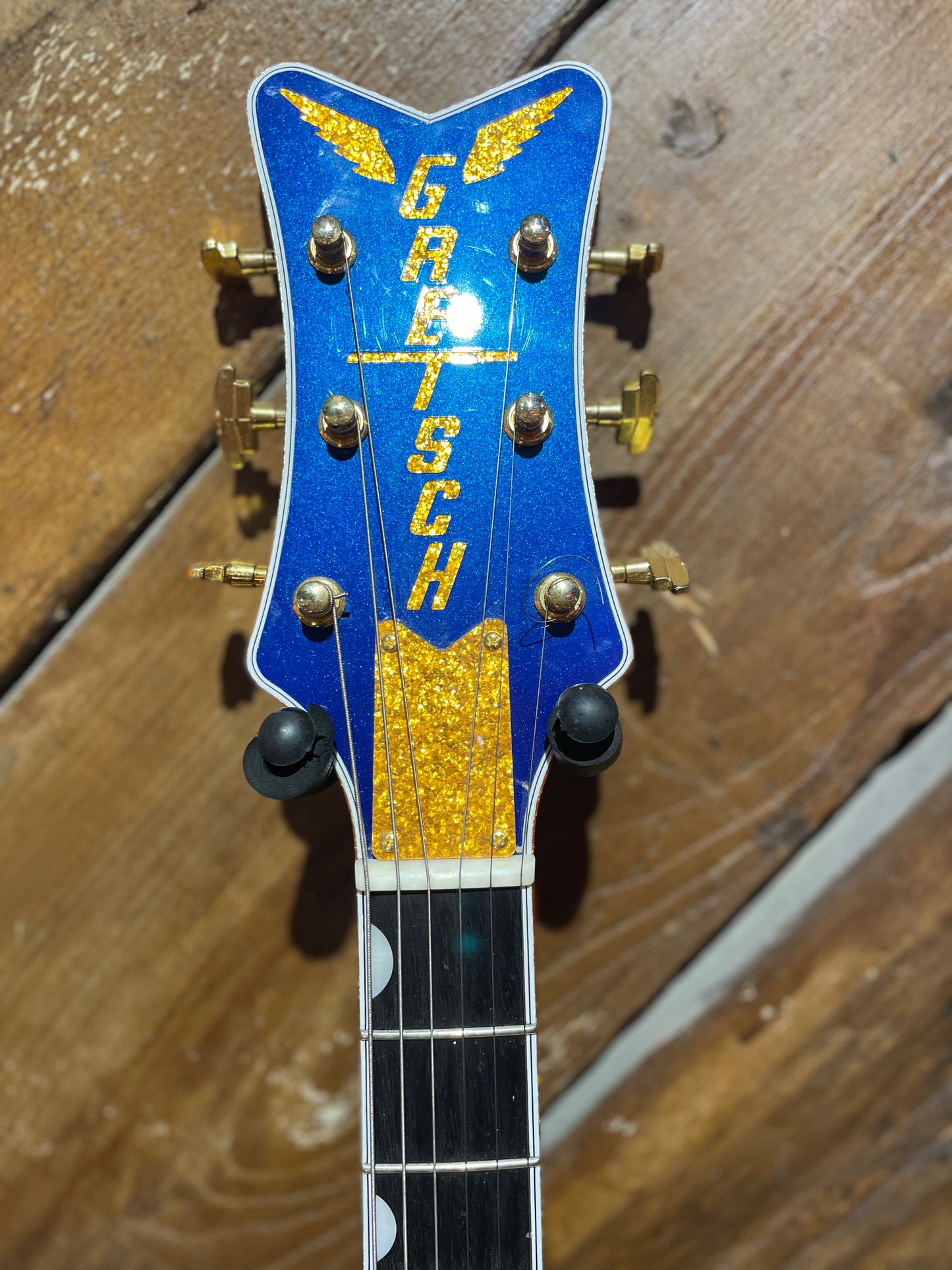 S/H Gretsch G6136T Limited Edition Falcon with String Thru Bigsby, Azure Blue Metallic