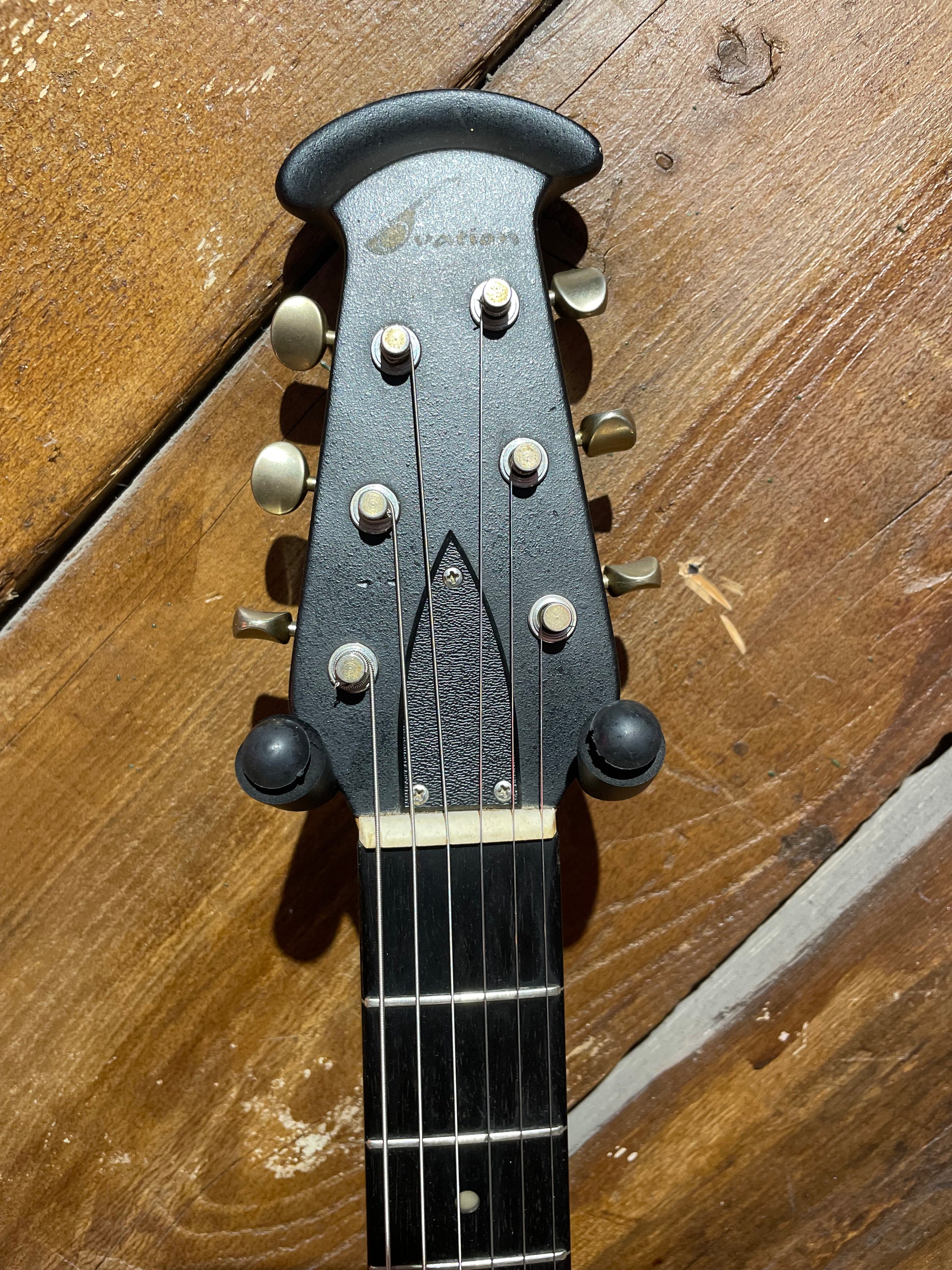 S/H 1970 Ovation USA Eclipse 1235 Hollow-Body Electirc Guitar, Black