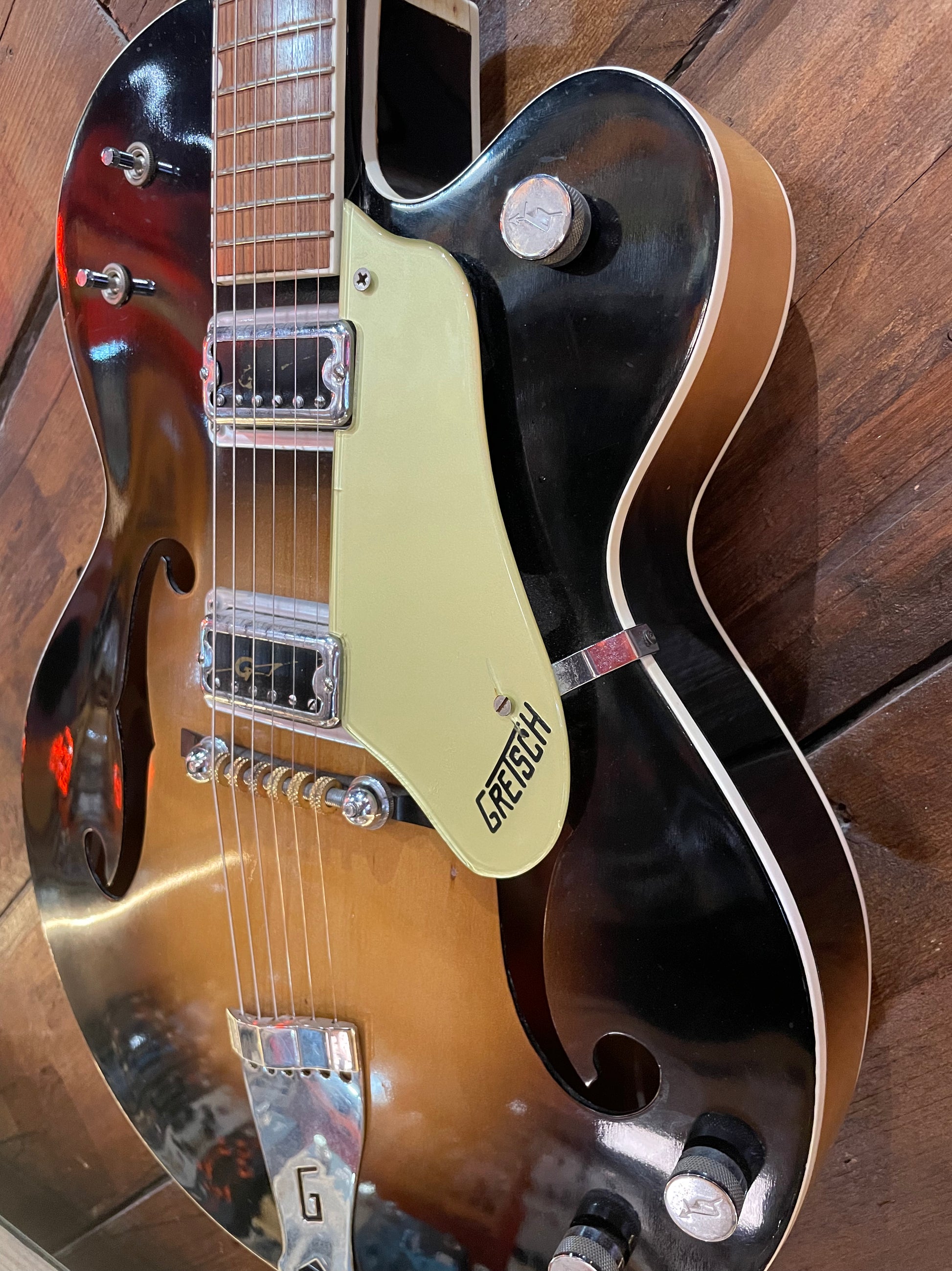 S/H 1964 Gretsch 6117 Double Anniversary, Sunburst