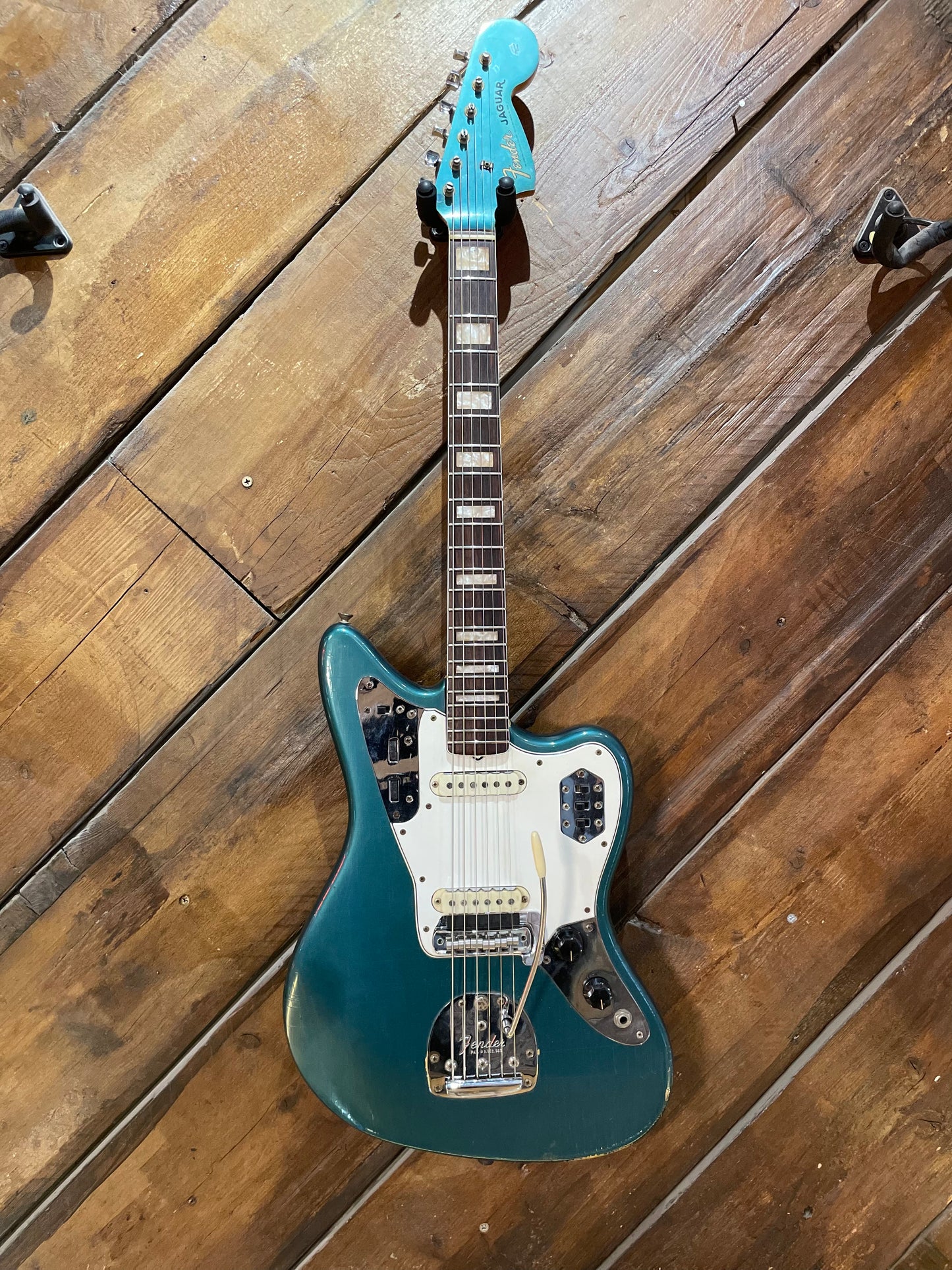S/H 1966 Fender Jaguar, Lake Placid Blue
