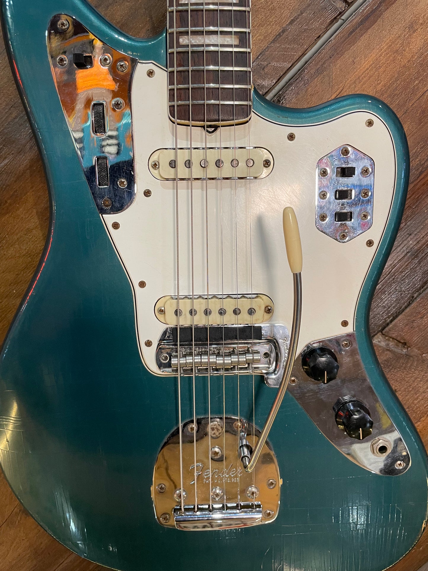 S/H 1966 Fender Jaguar, Lake Placid Blue