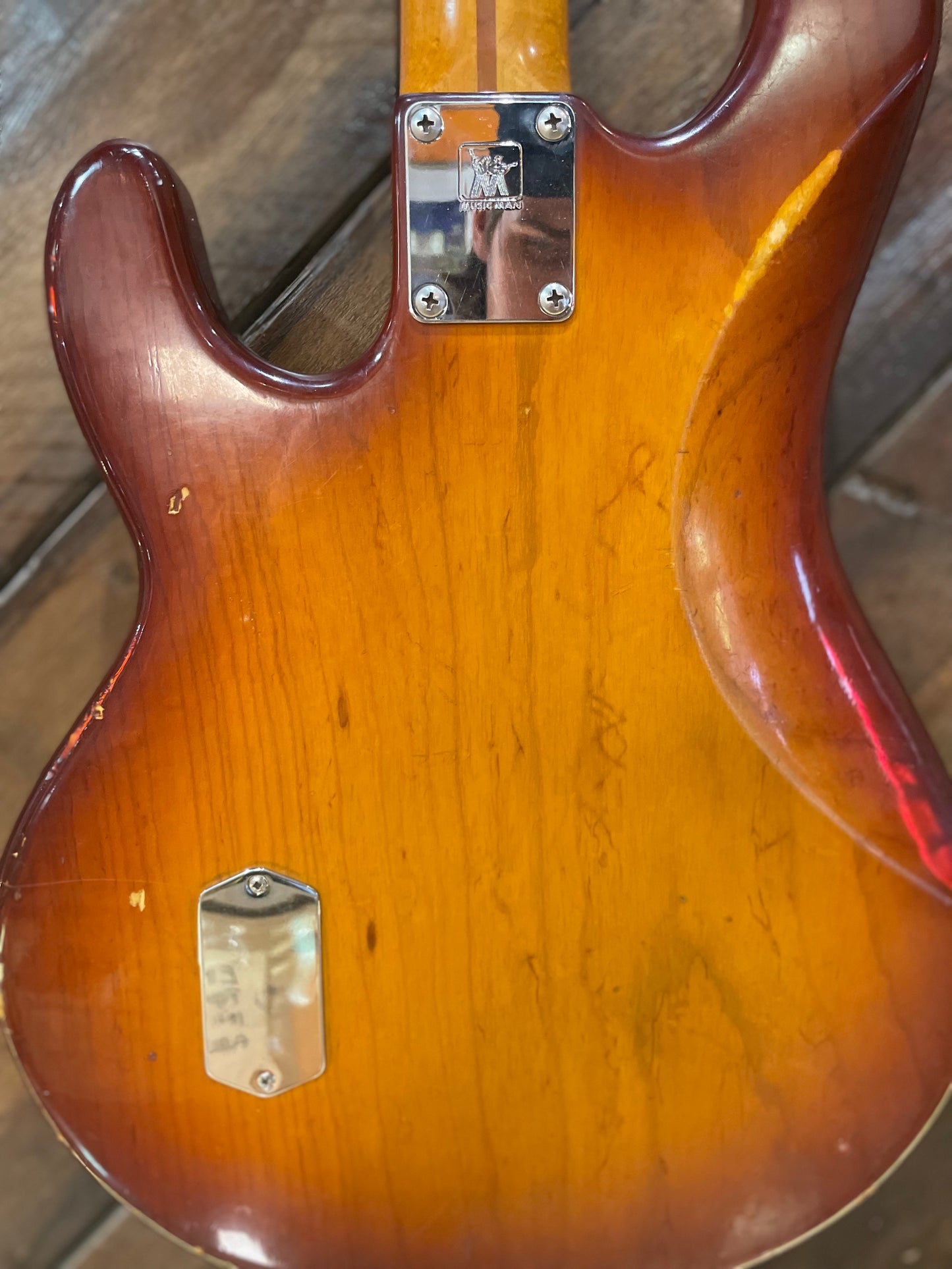 S/H 1989 Music Man Stingray, Honey Burst