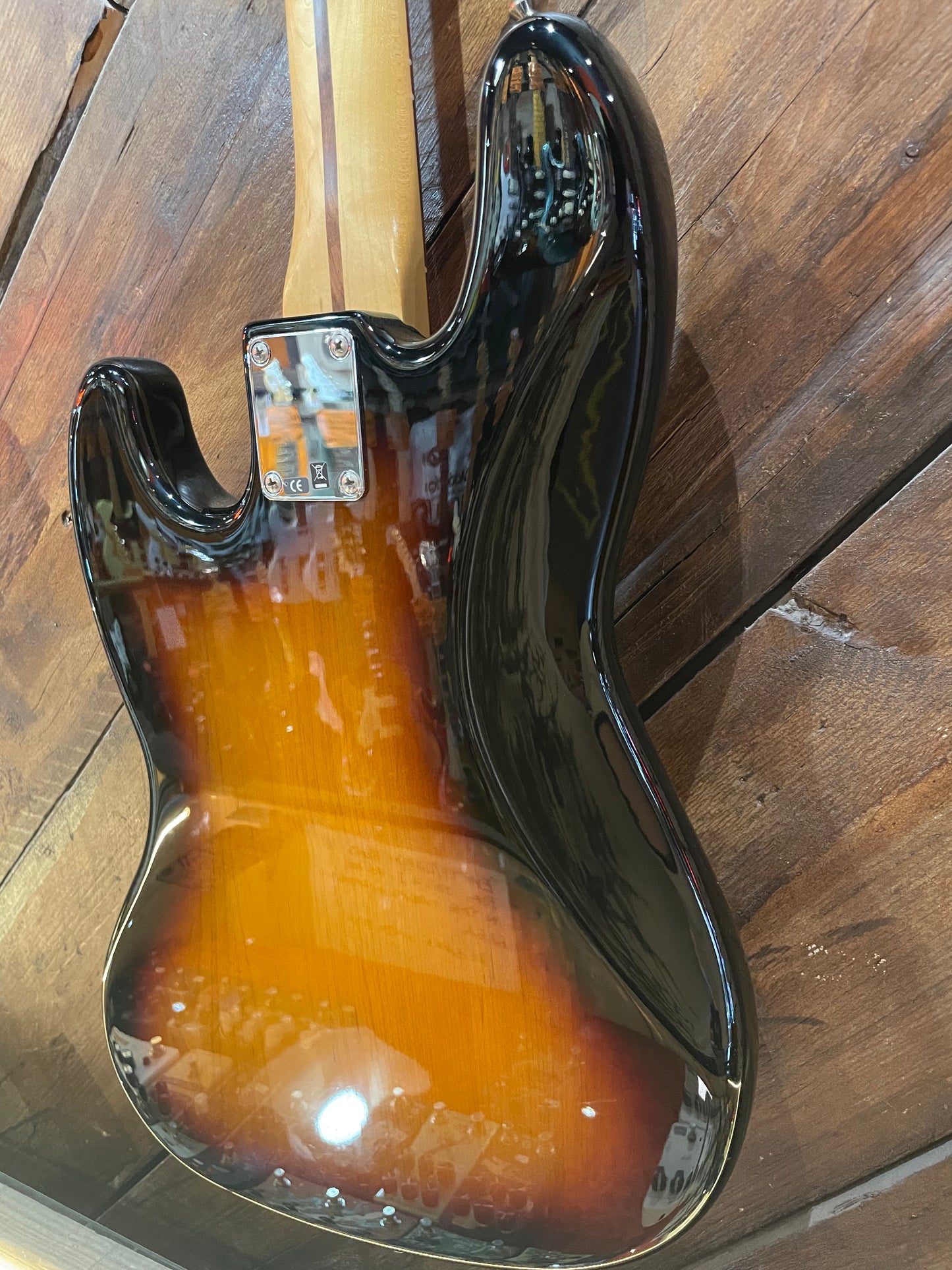 S/H 2012 Fender Mexican Standard Fretless Jazz Bass, Sunburst