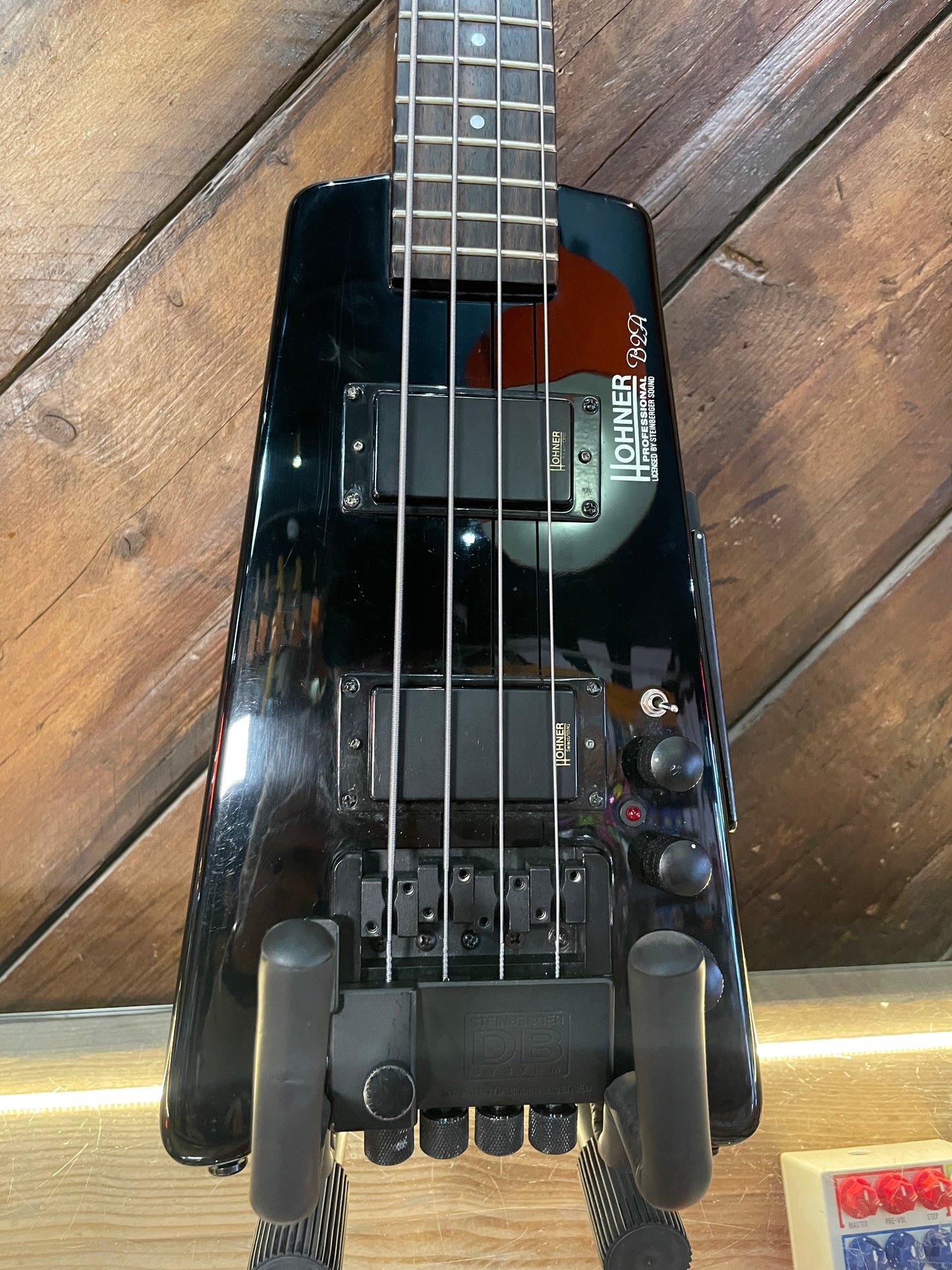 S/H Hohner B2A Headless Electric Guitar with Drop Tune, Black