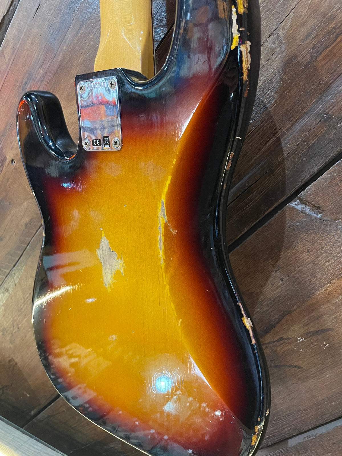 S/H 2020 Fender Custom Shop '63 Precision Bass, Relic Three Tone Sunburst