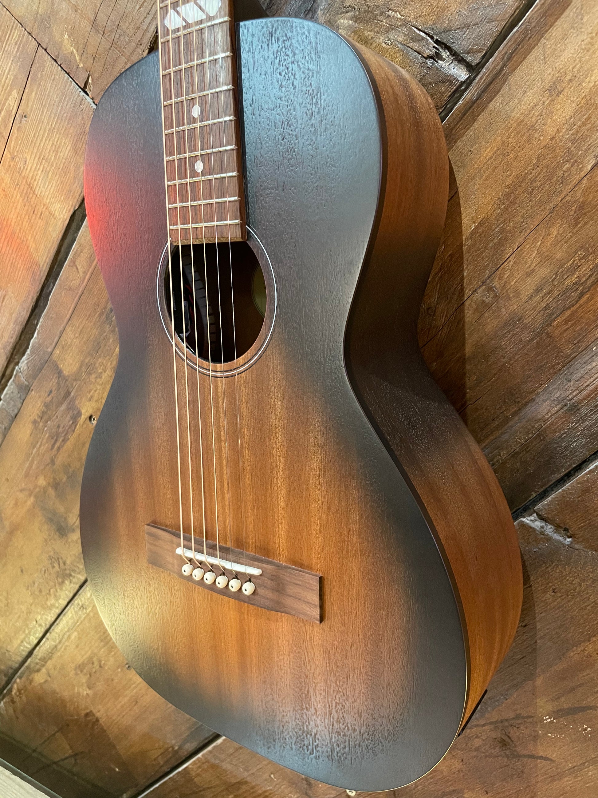 Godin Mahogany Parlor Electro Acoustic Guitar, Black Burst A/E NEW