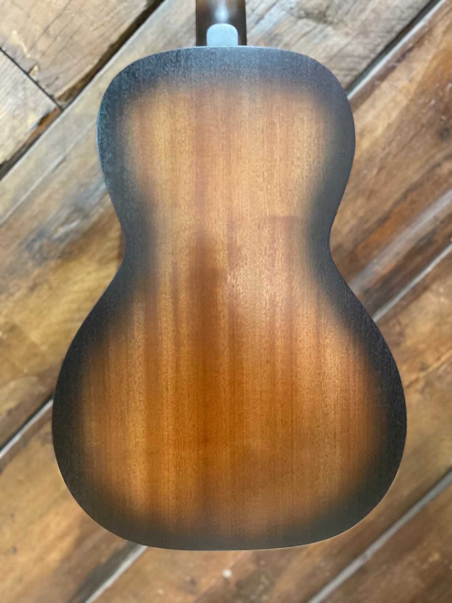 Godin Mahogany Parlor Electro Acoustic Guitar, Black Burst A/E NEW