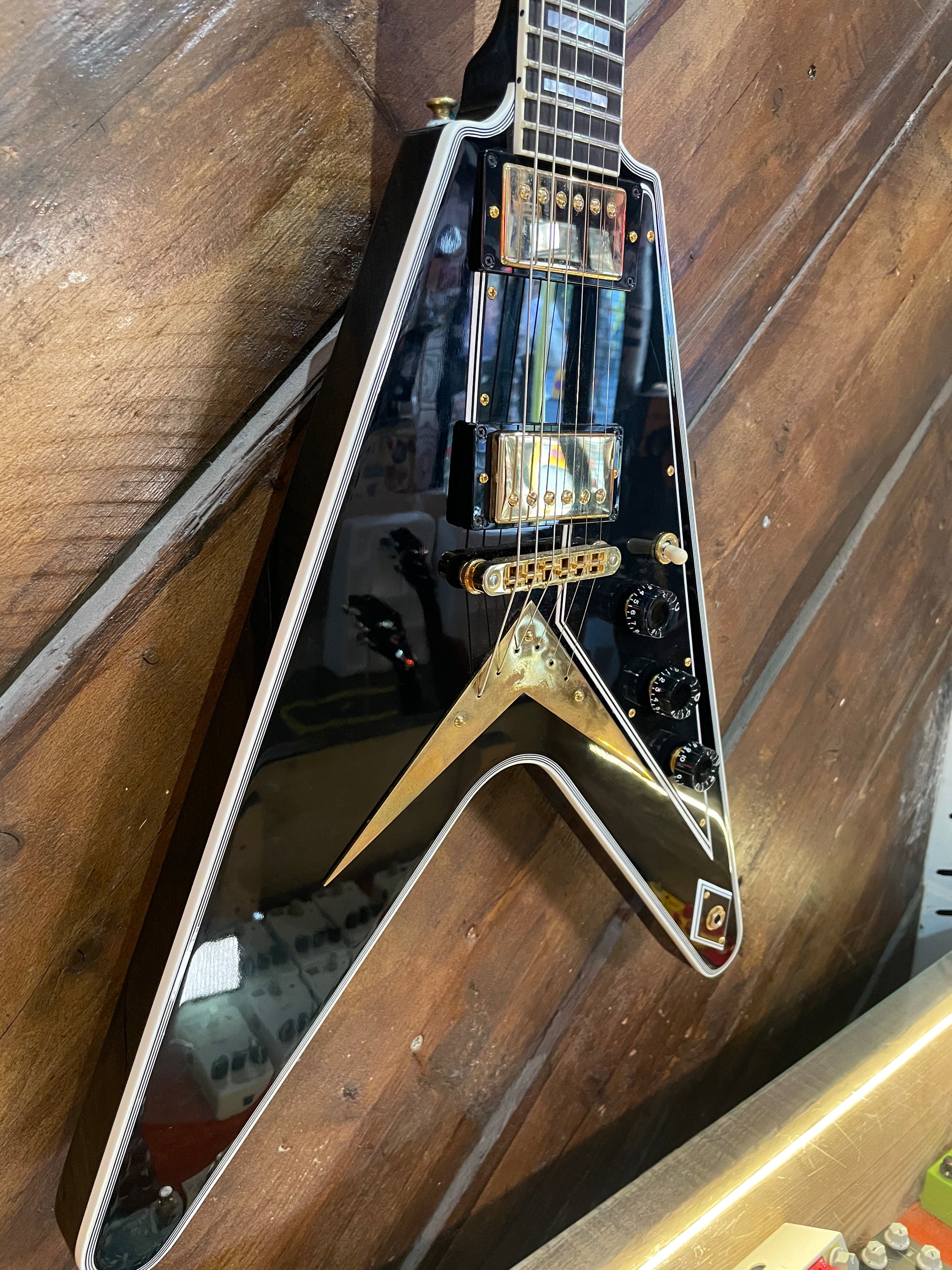 S/H 2022 Gibson Custom Flying V Custom, Ebony